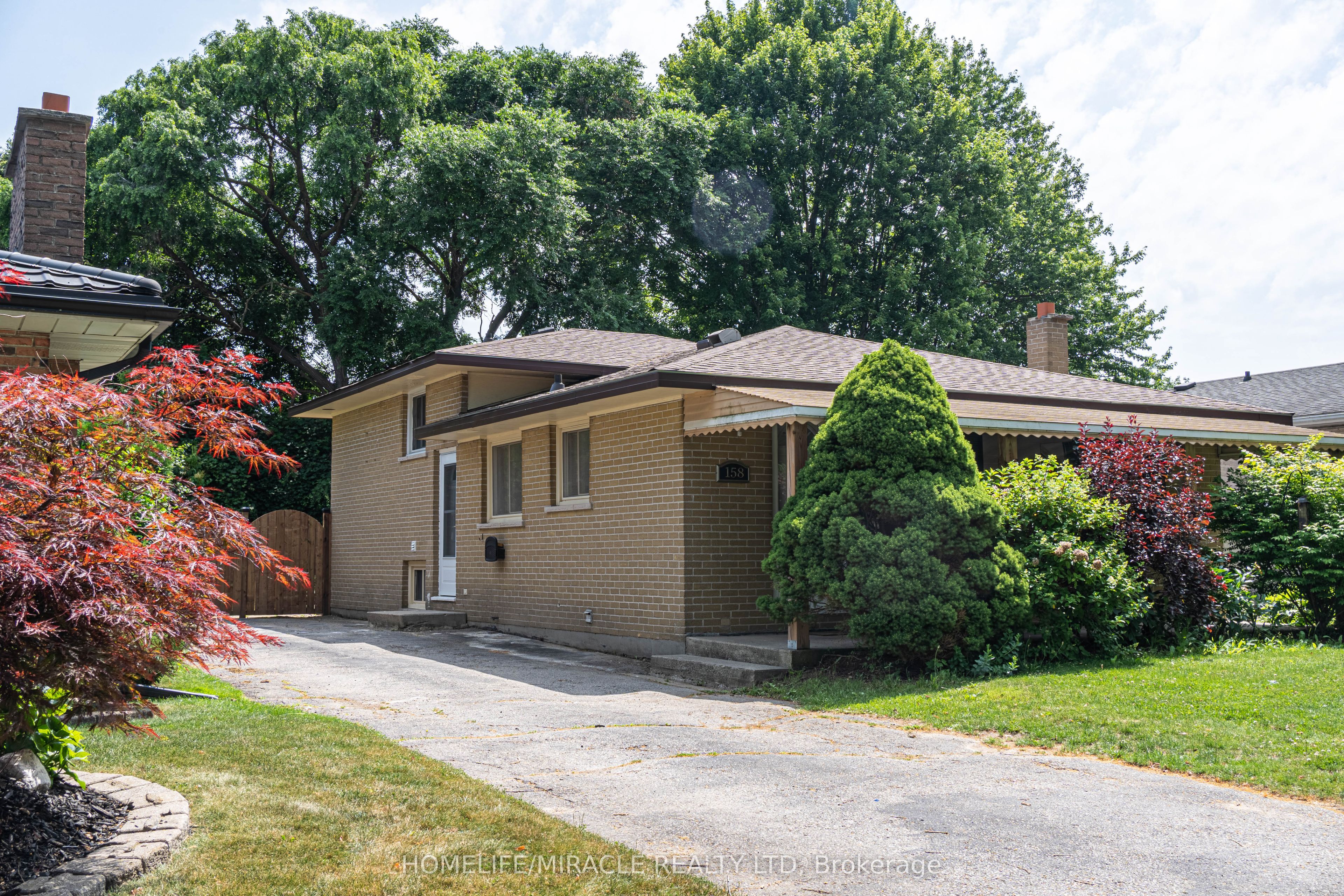 158 Baffin Road Property Photo 1