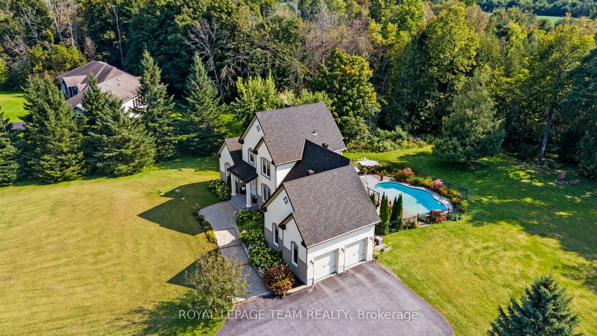 112 Lady Lochead Lane Property Photo 1