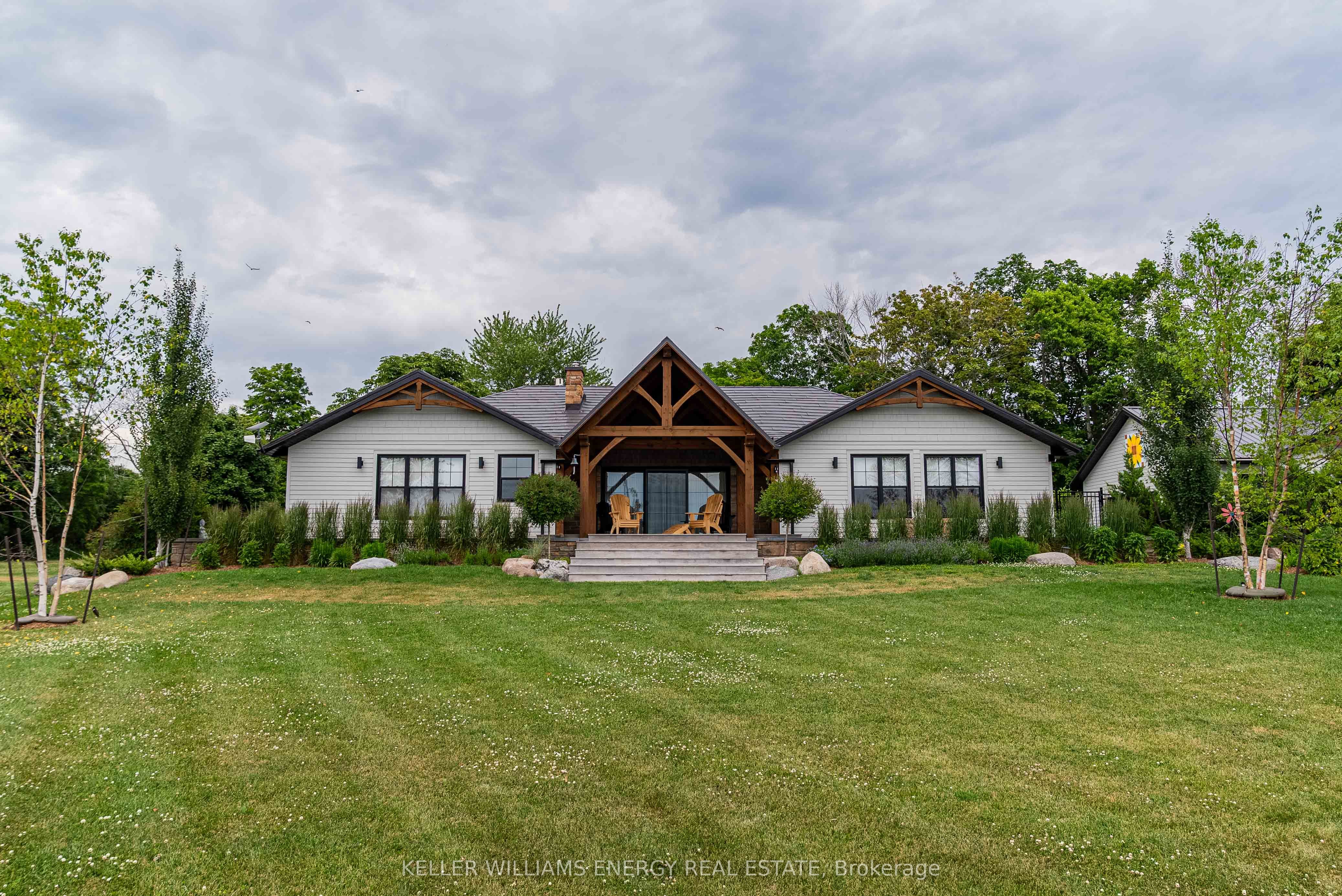 1036 Stinson Block Road Property Photo 1