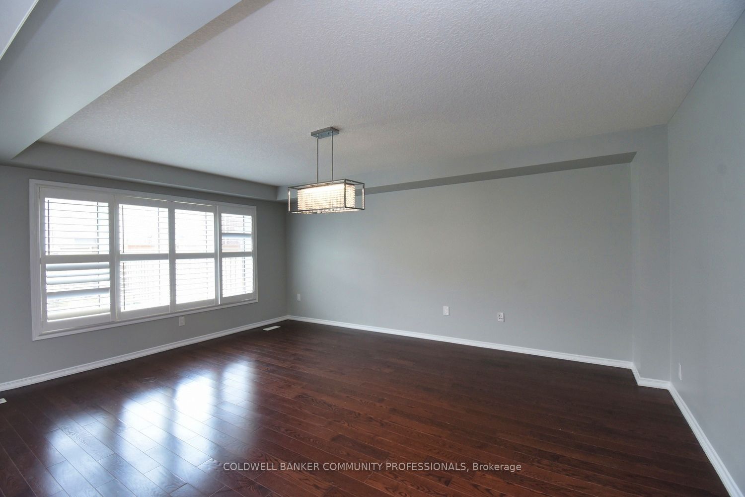 26 Evergreen Lane Property Photo 5