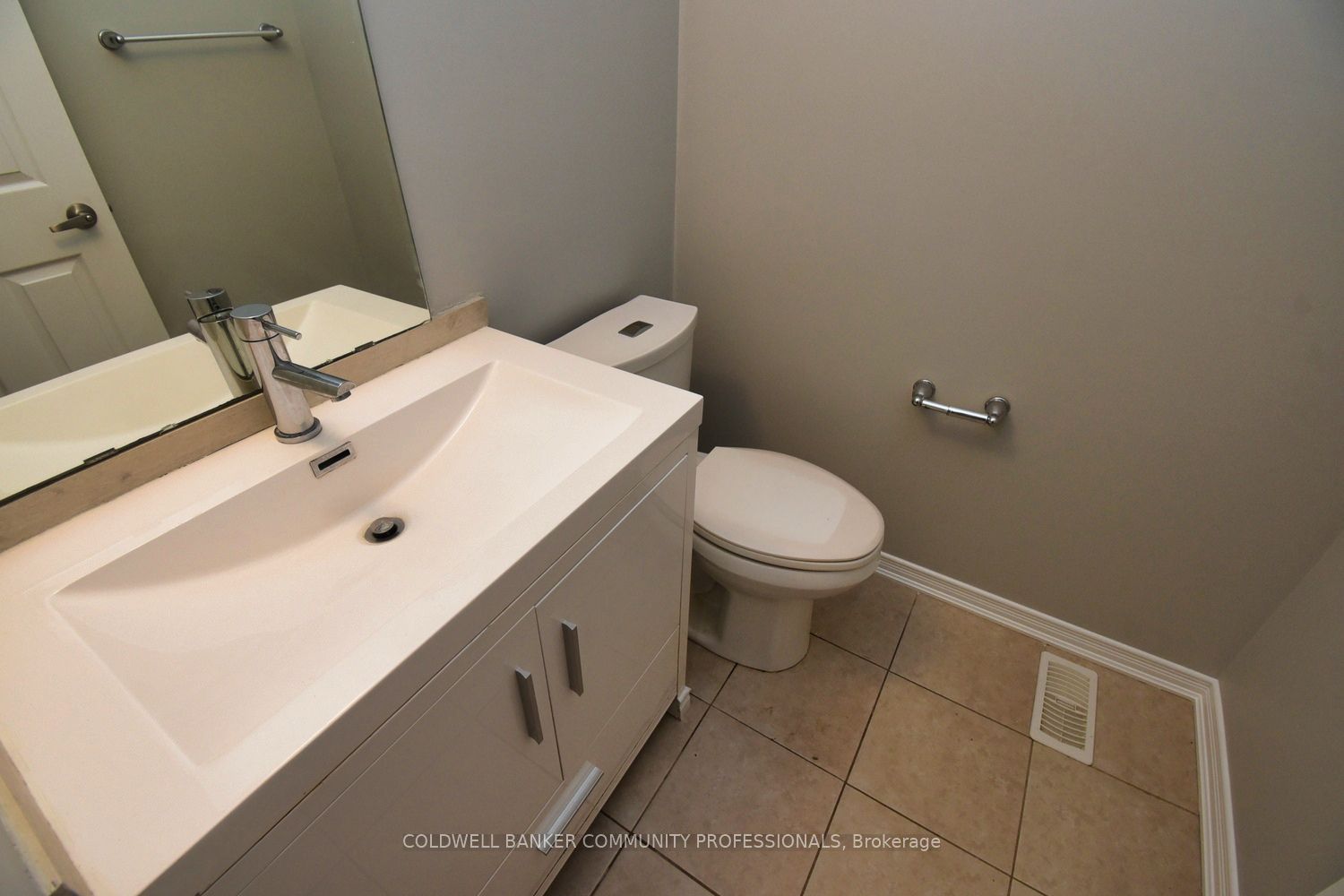 26 Evergreen Lane Property Photo 21