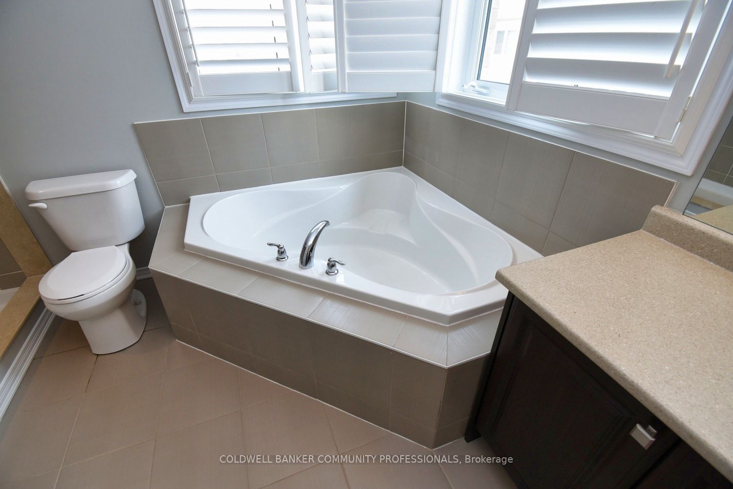 26 Evergreen Lane Property Photo 25