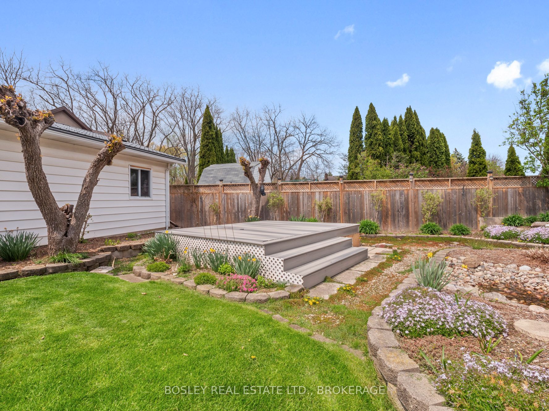 257 Lakeshore Road Property Photo 35
