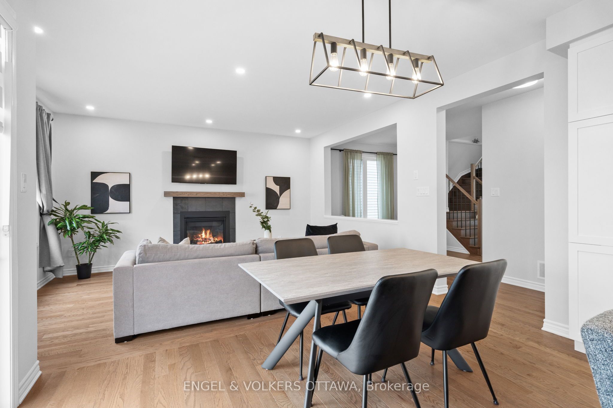329 Finial Way Property Photo 19