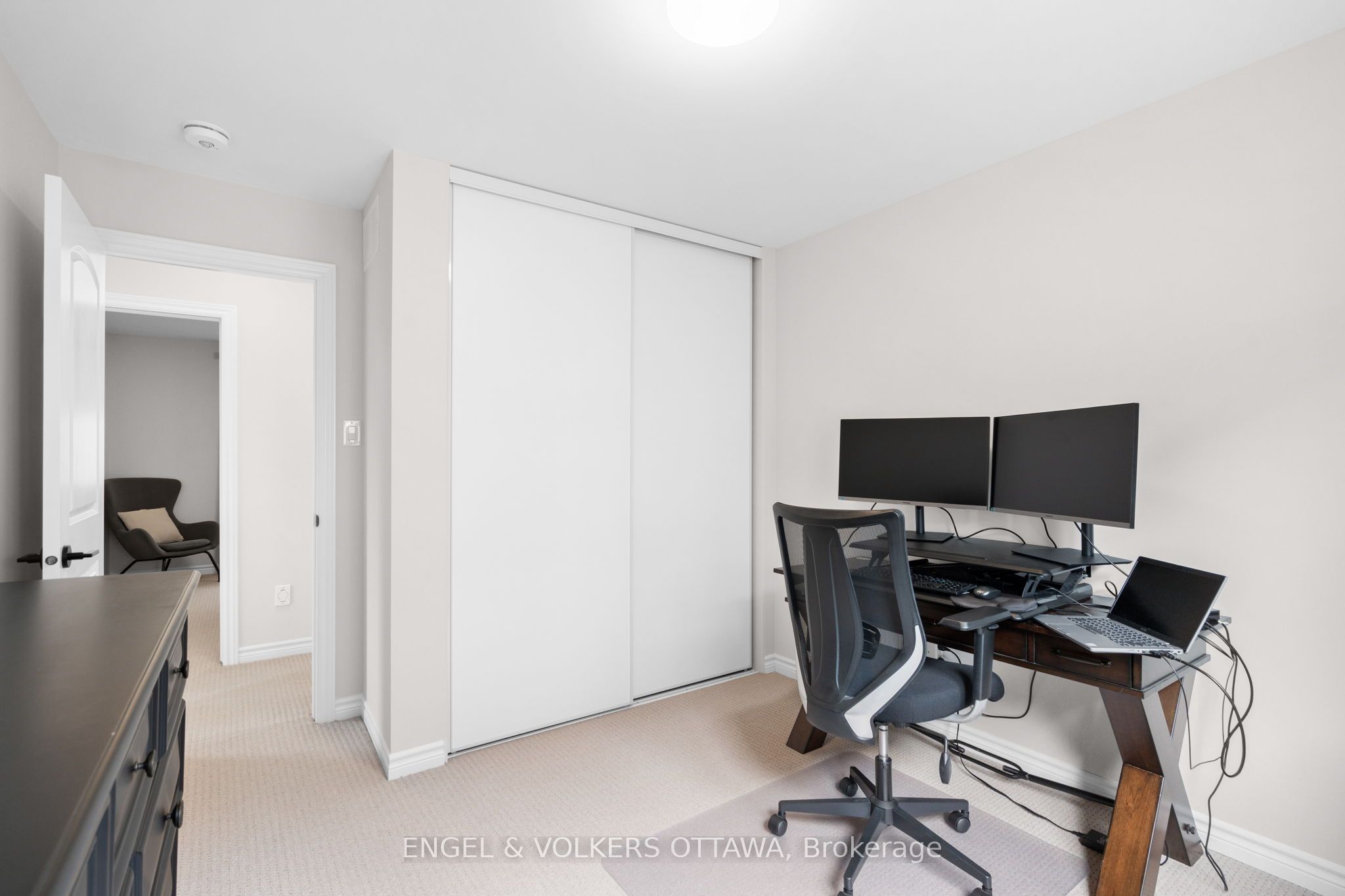 329 Finial Way Property Photo 36