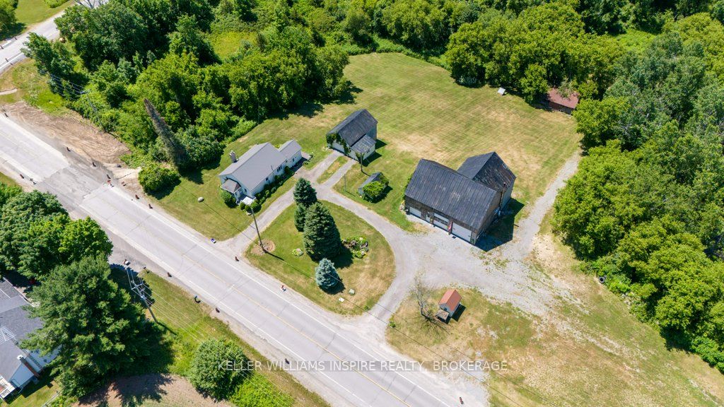 1598 County Rd 6 Road N Property Photo 8