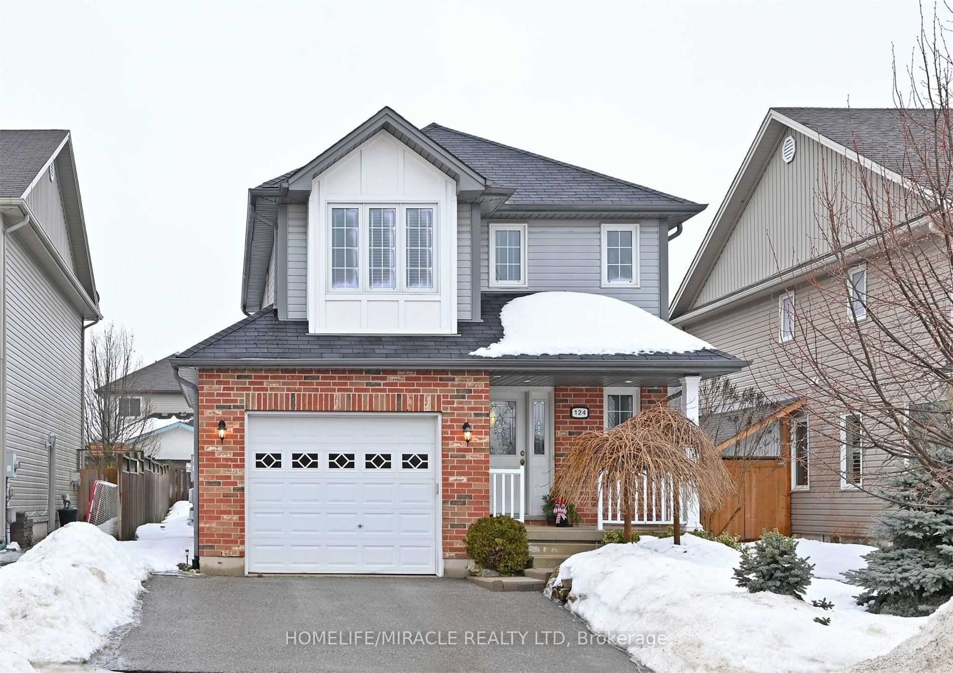 124 Silk Drive Property Photo 1
