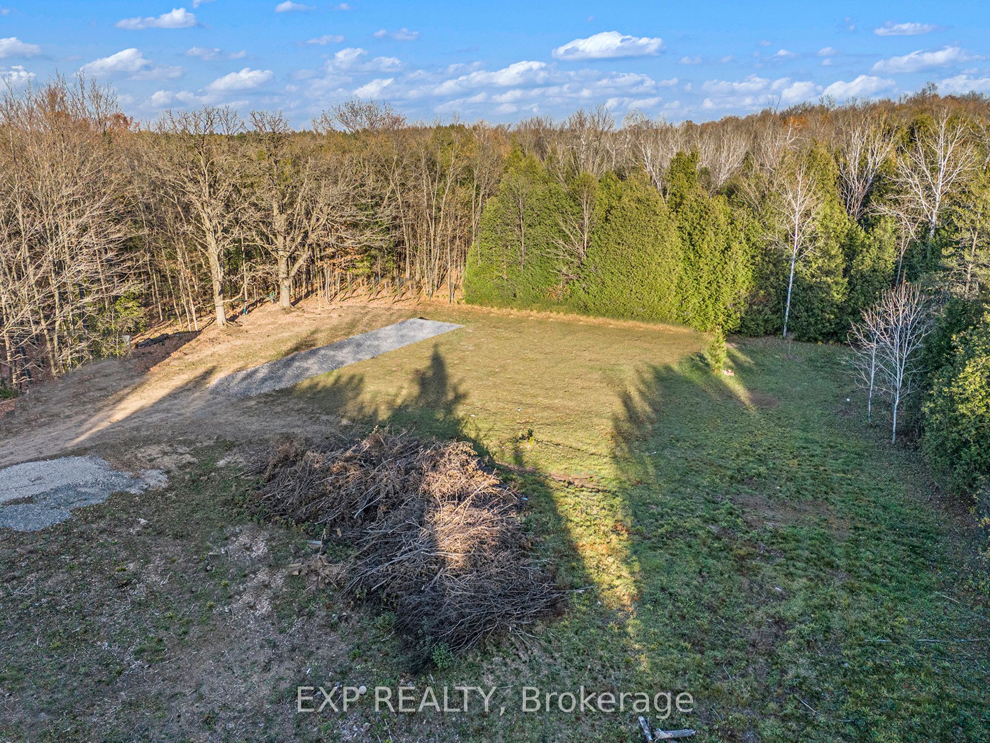 8014 Parkway Rd Property Photo 1