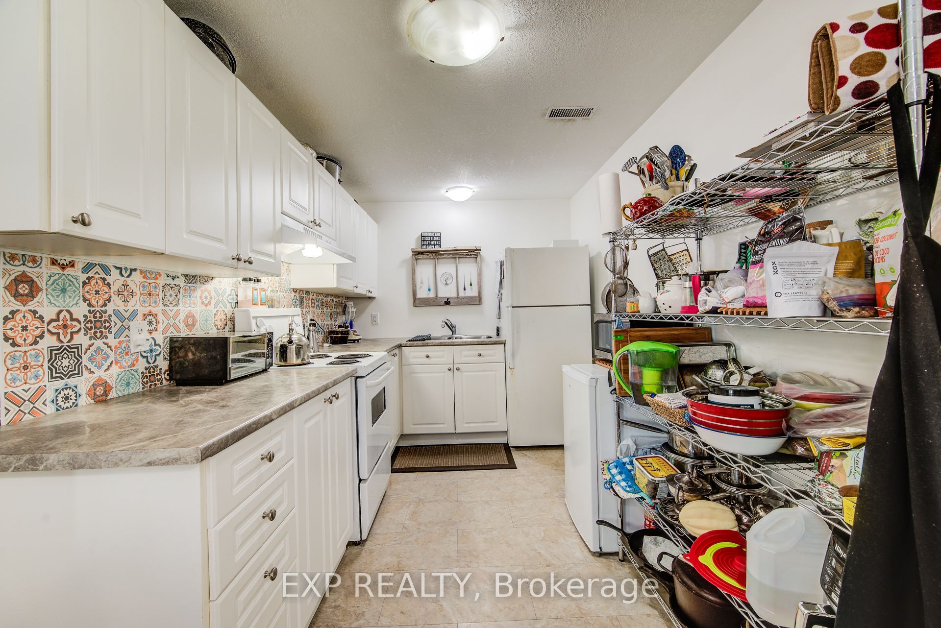 1023 Maple Leaf Street Property Photo 15