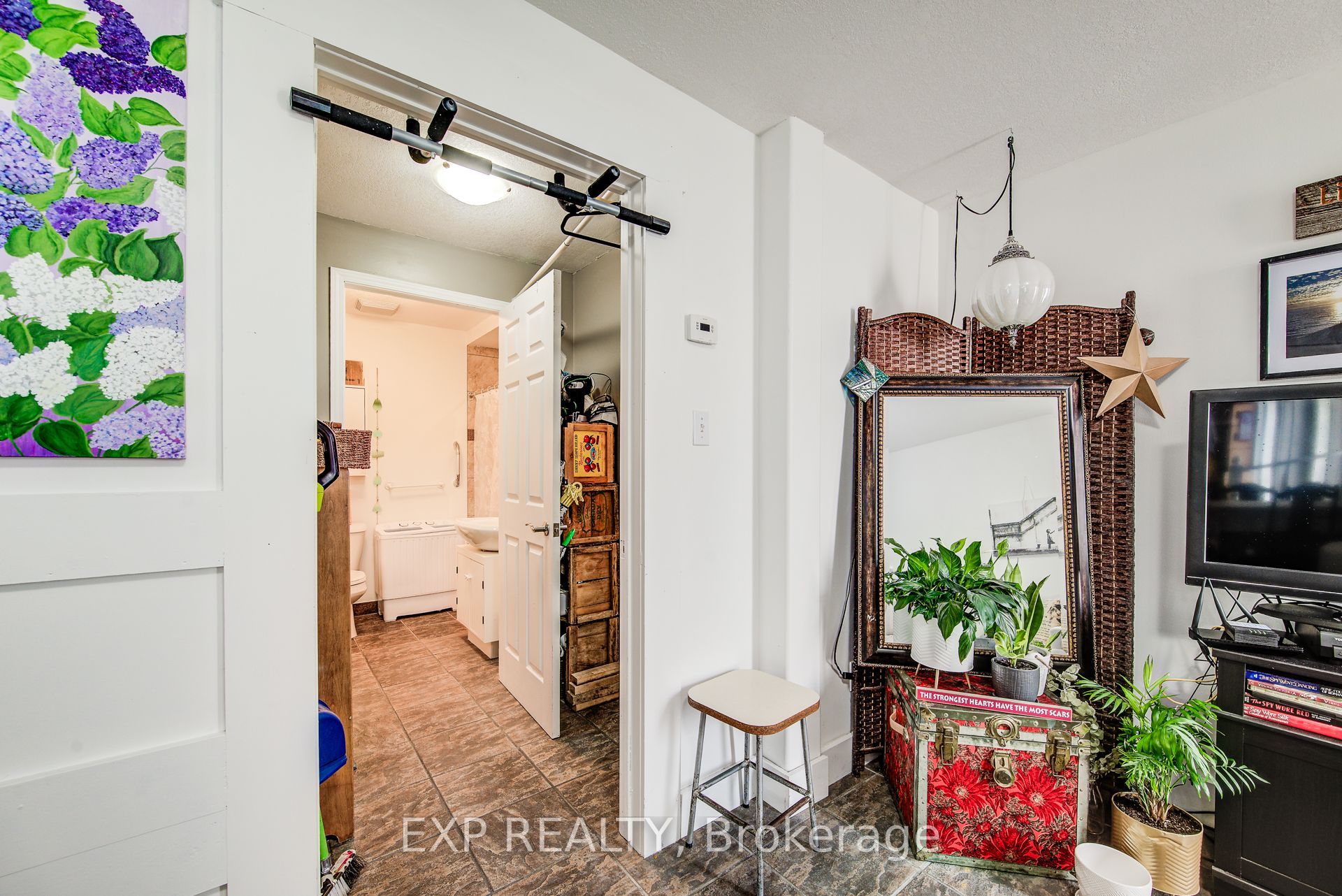 1023 Maple Leaf Street Property Photo 23