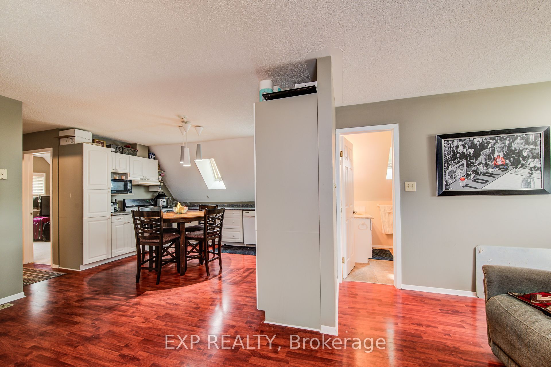 1023 Maple Leaf Street Property Photo 27