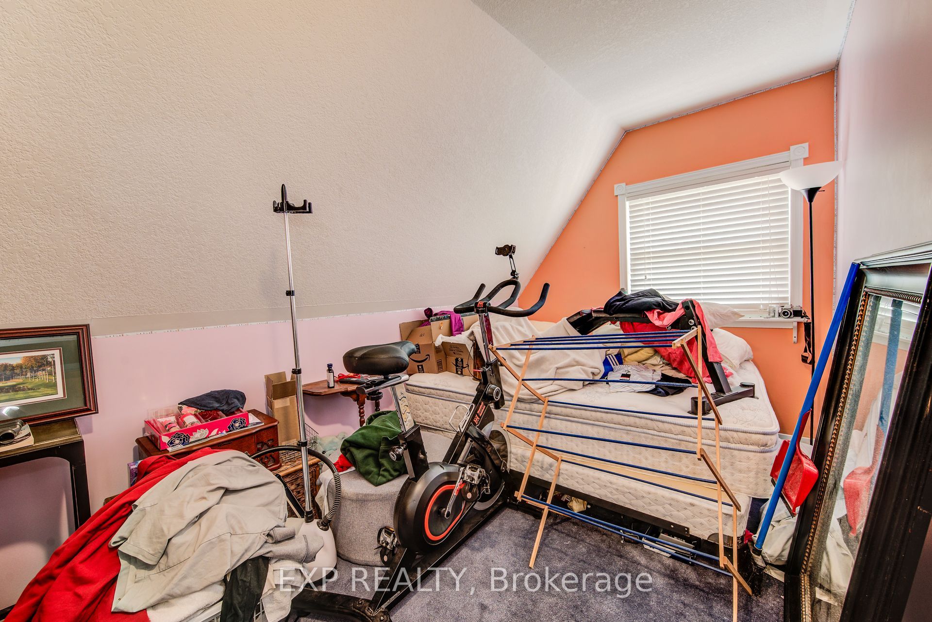 1023 Maple Leaf Street Property Photo 32