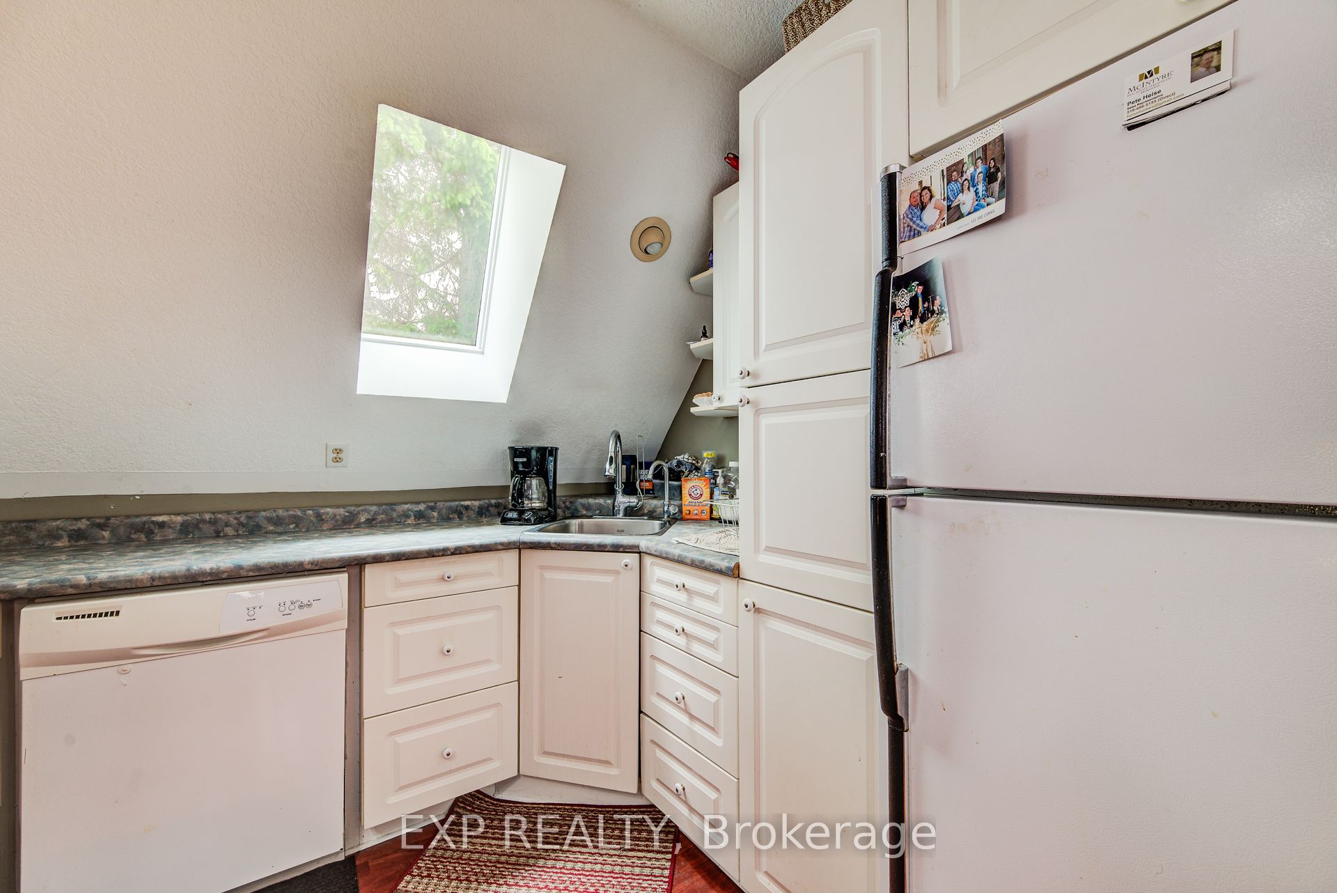 1023 Maple Leaf Street Property Photo 36