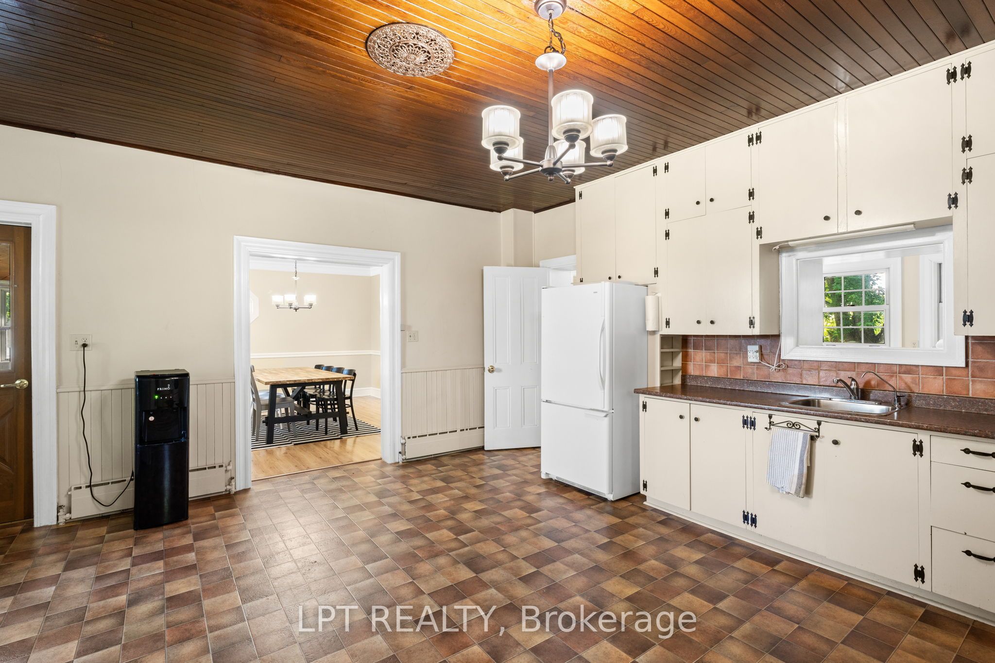 7928 Jock Trail Property Photo 13