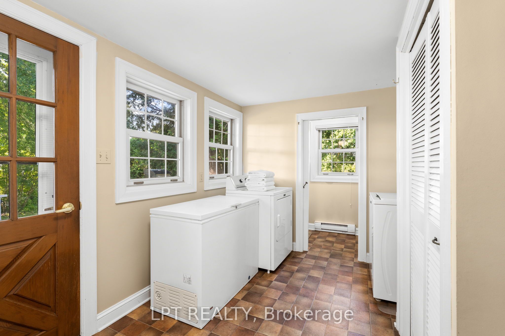 7928 Jock Trail Property Photo 14