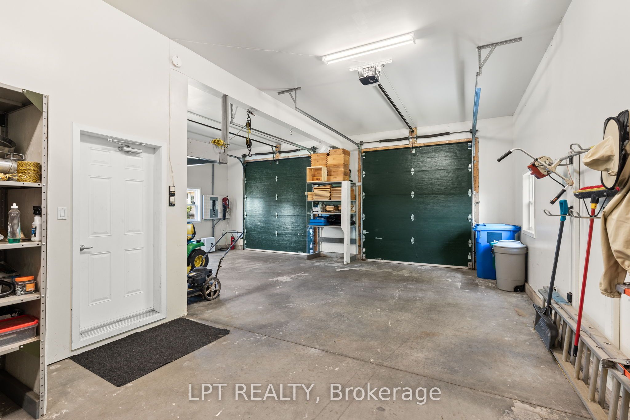 7928 Jock Trail Property Photo 27