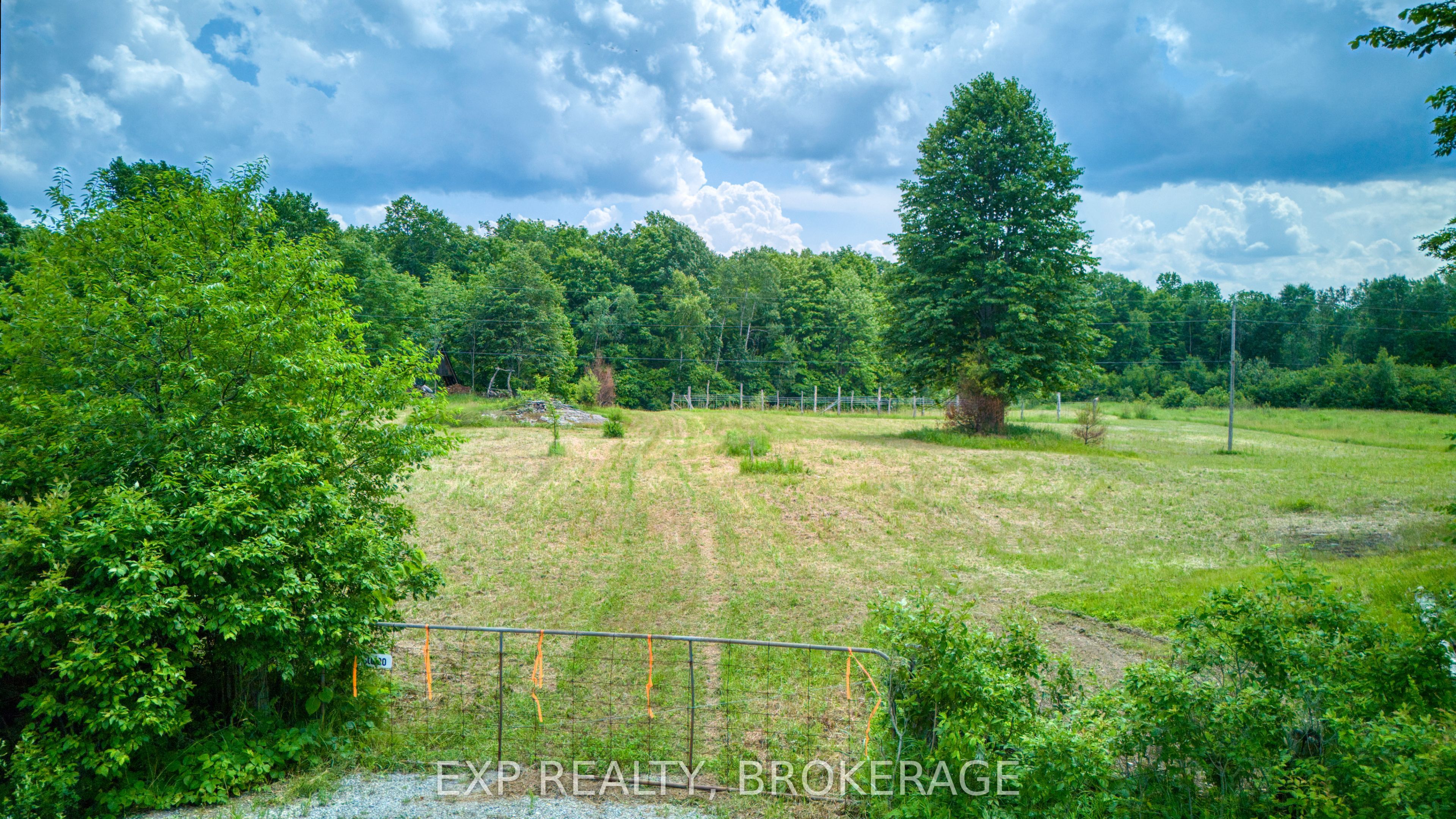 2260 Fifth Lake Road Property Photo 5