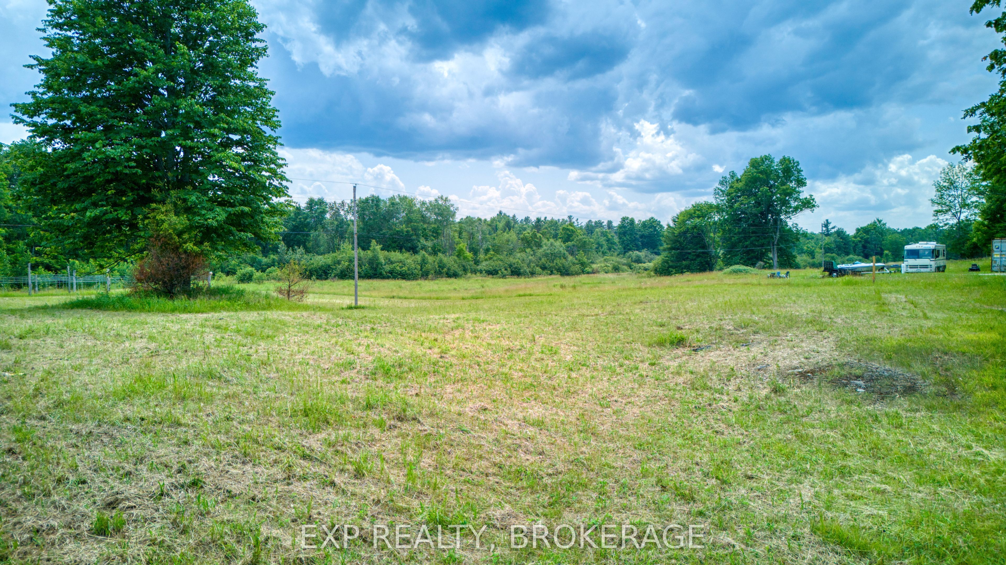 2260 Fifth Lake Road Property Photo 8