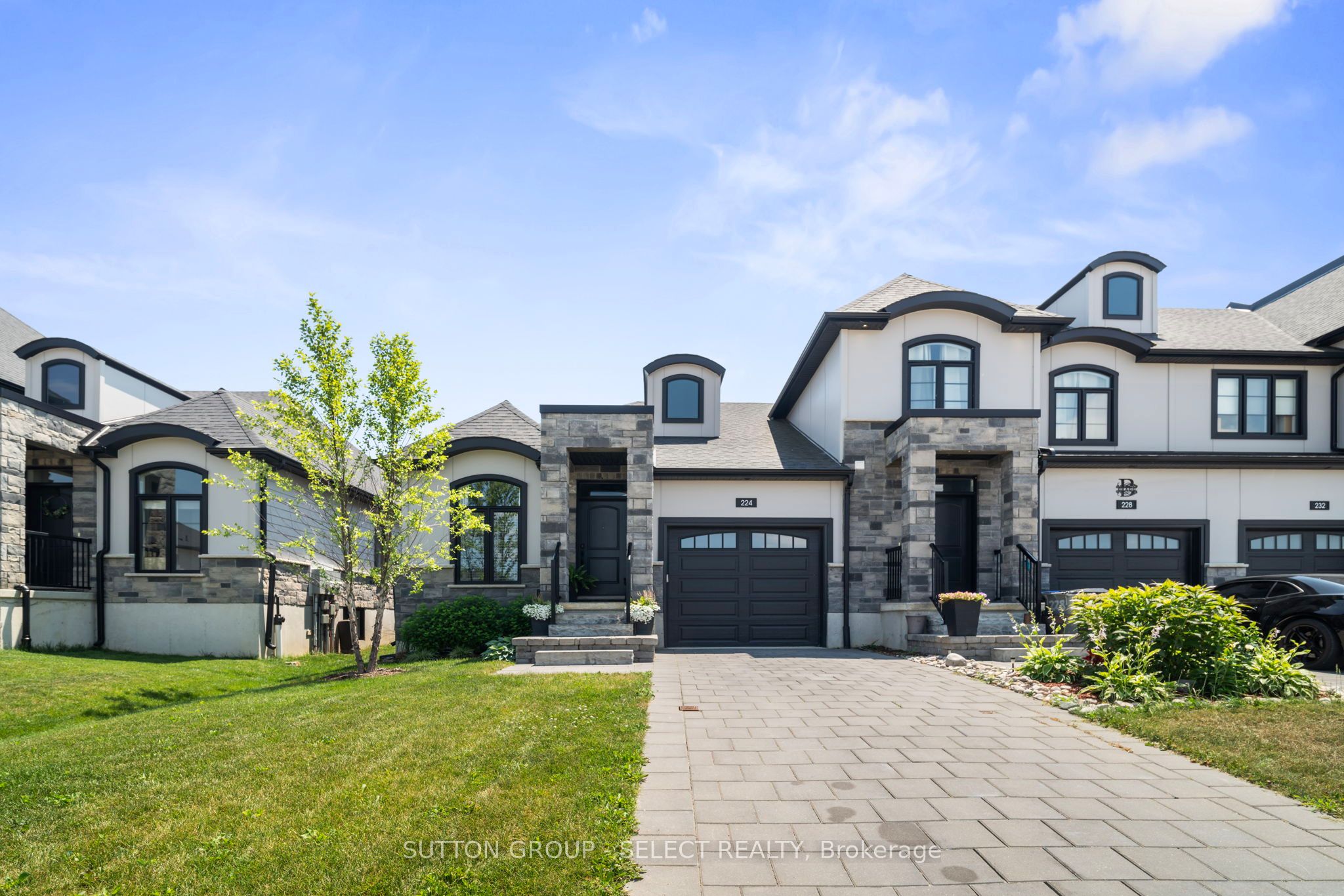 224 Doan Drive Property Photo 1