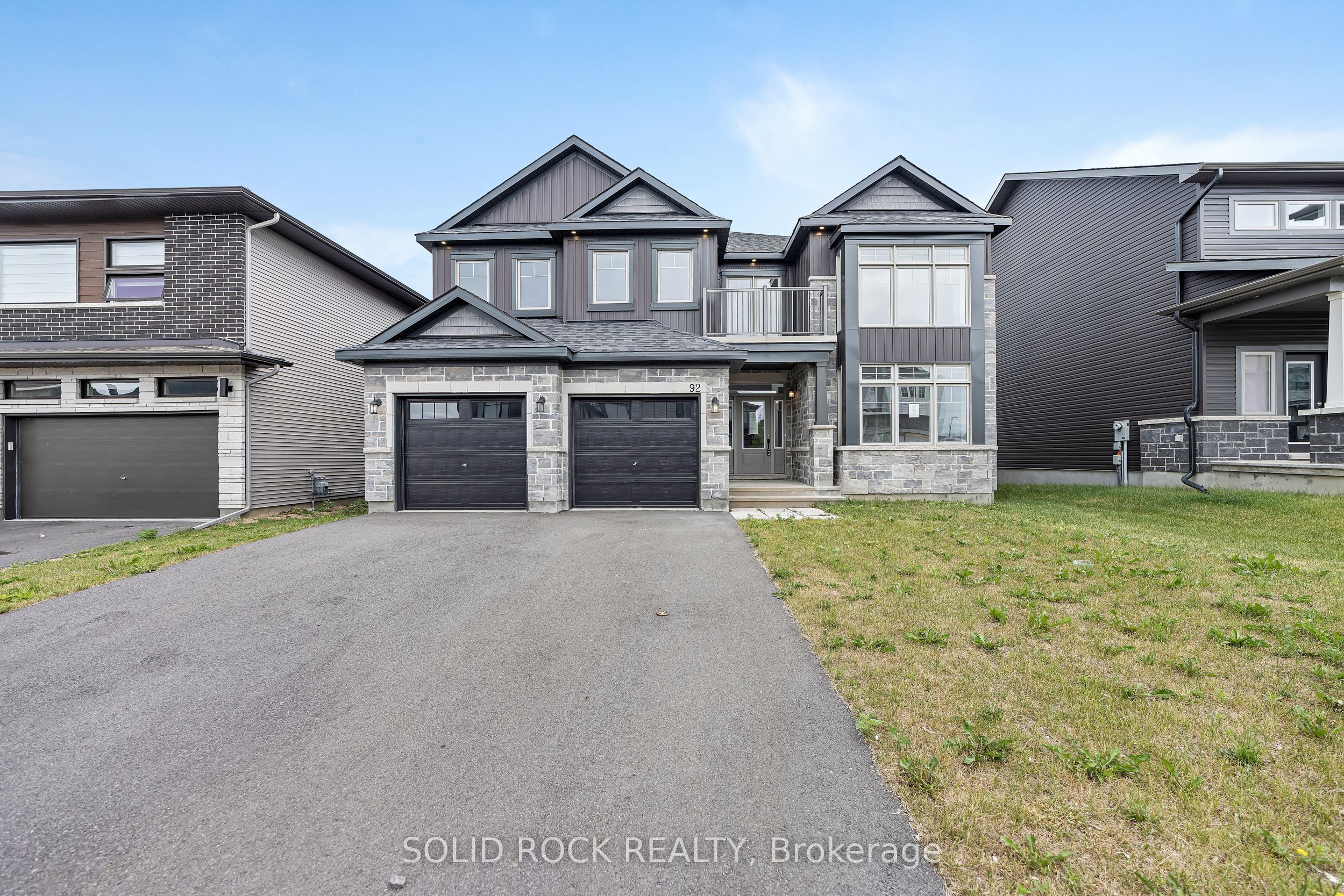 92 Esban Drive Property Photo 1