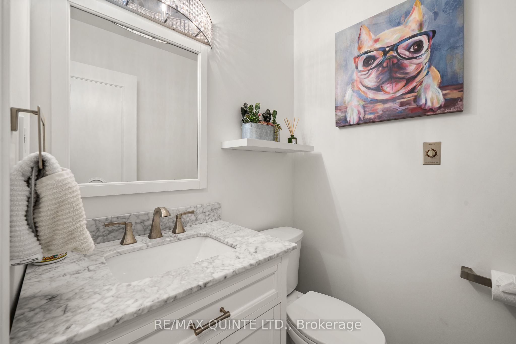 22 Forest Hill Crescent Property Photo 14