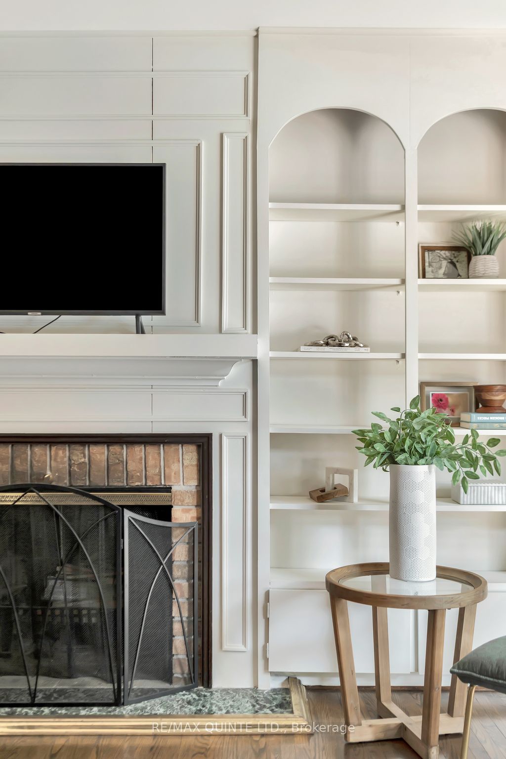 22 Forest Hill Crescent Property Photo 19