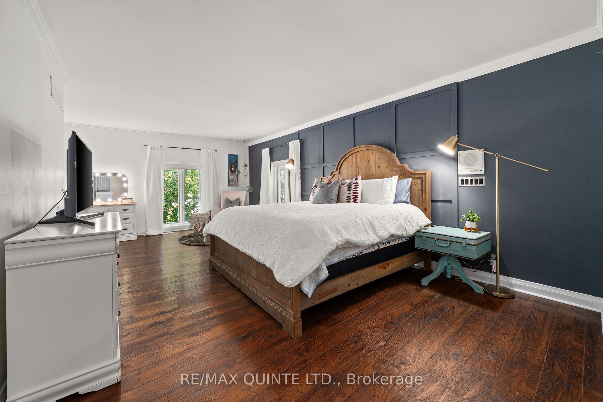 22 Forest Hill Crescent Property Photo 25