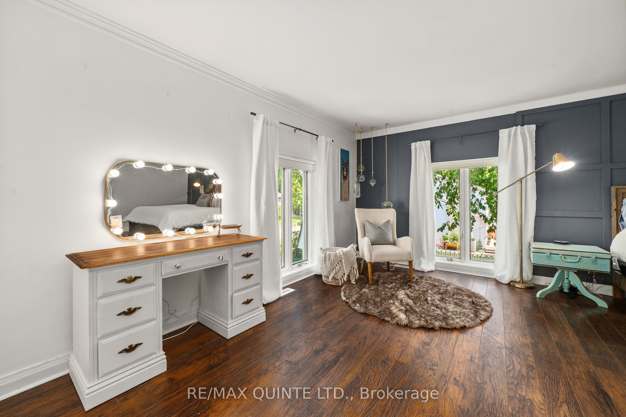 22 Forest Hill Crescent Property Photo 28