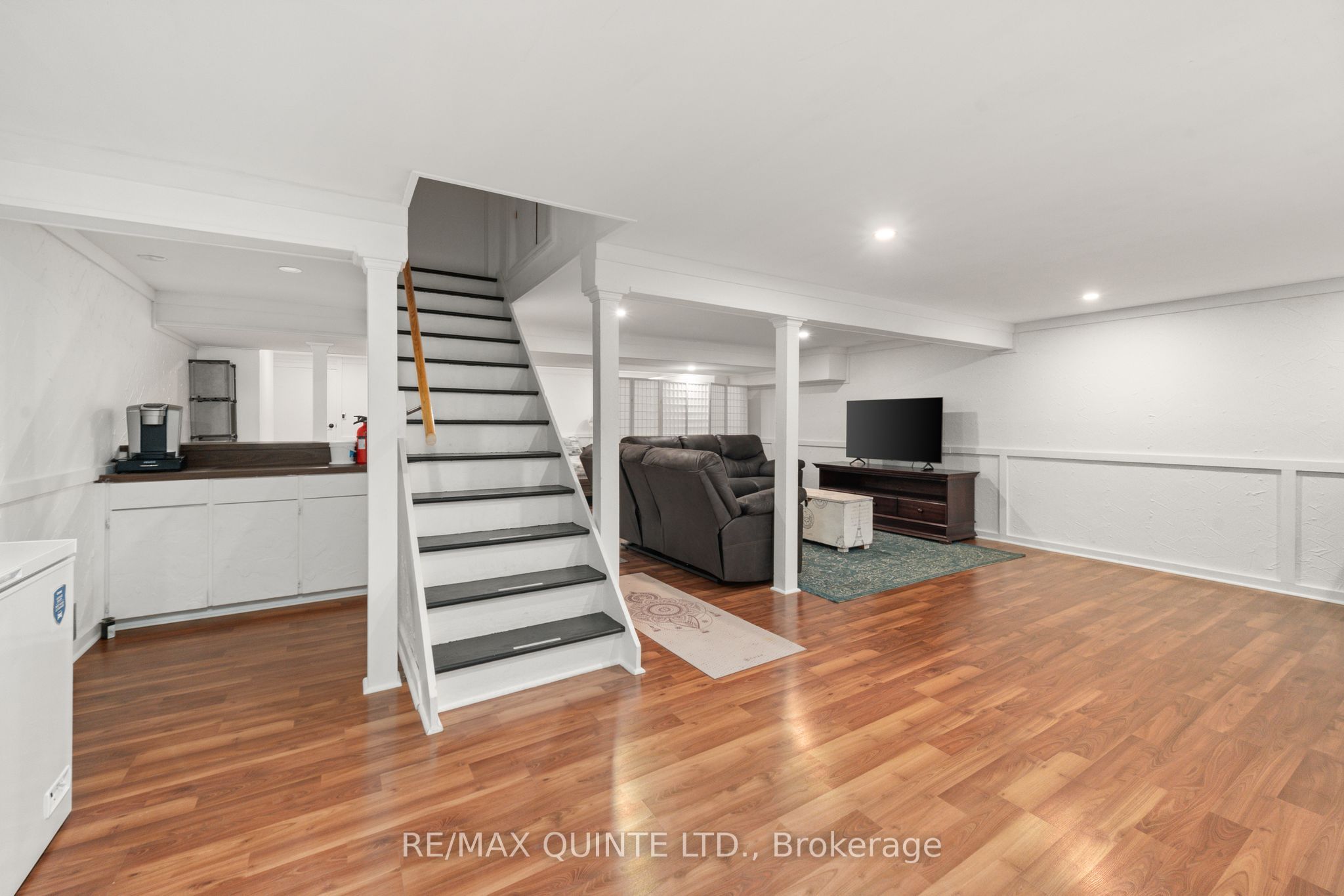 22 Forest Hill Crescent Property Photo 36