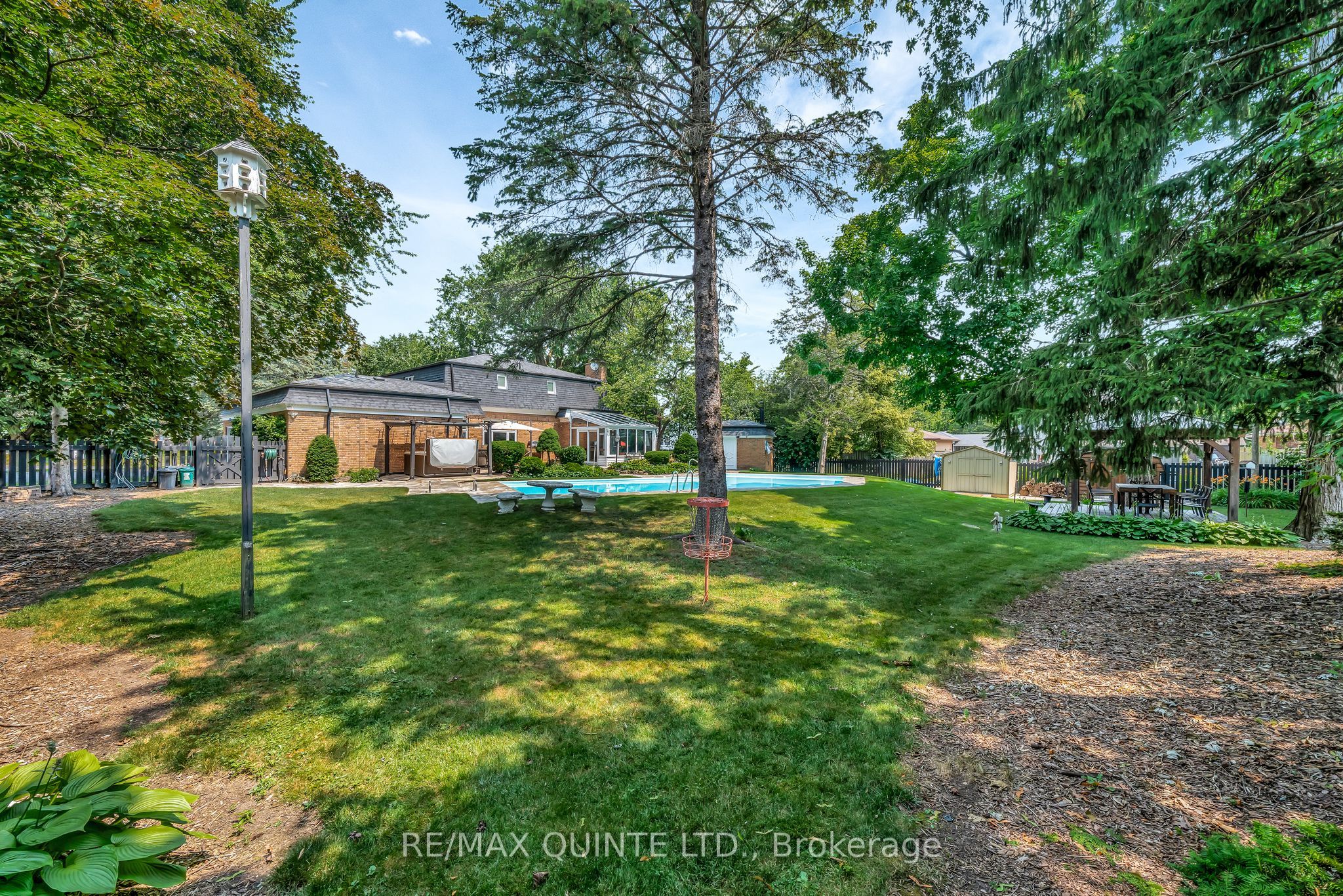 22 Forest Hill Crescent Property Photo 46