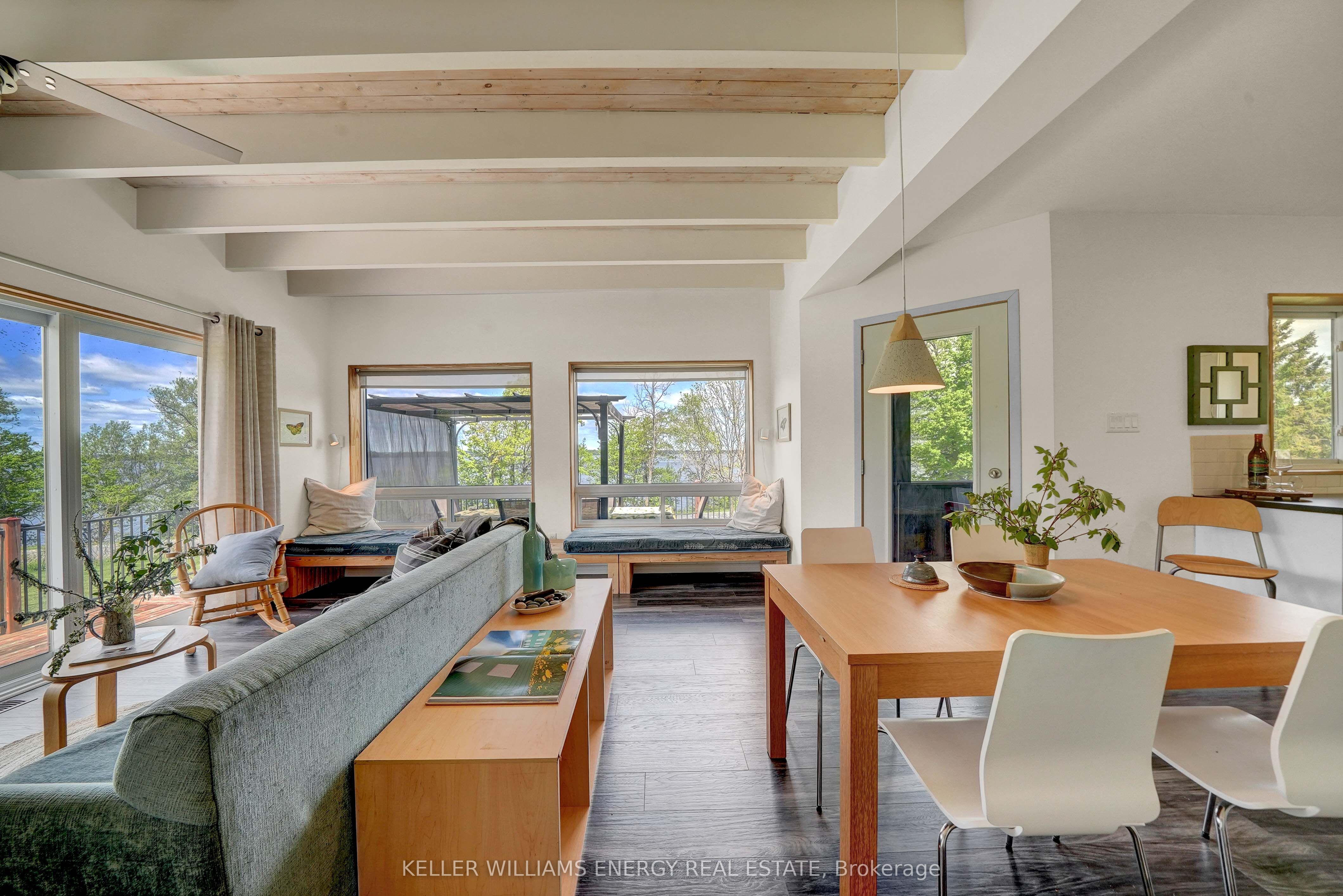 326 Cressy Bayside Road Property Photo 12