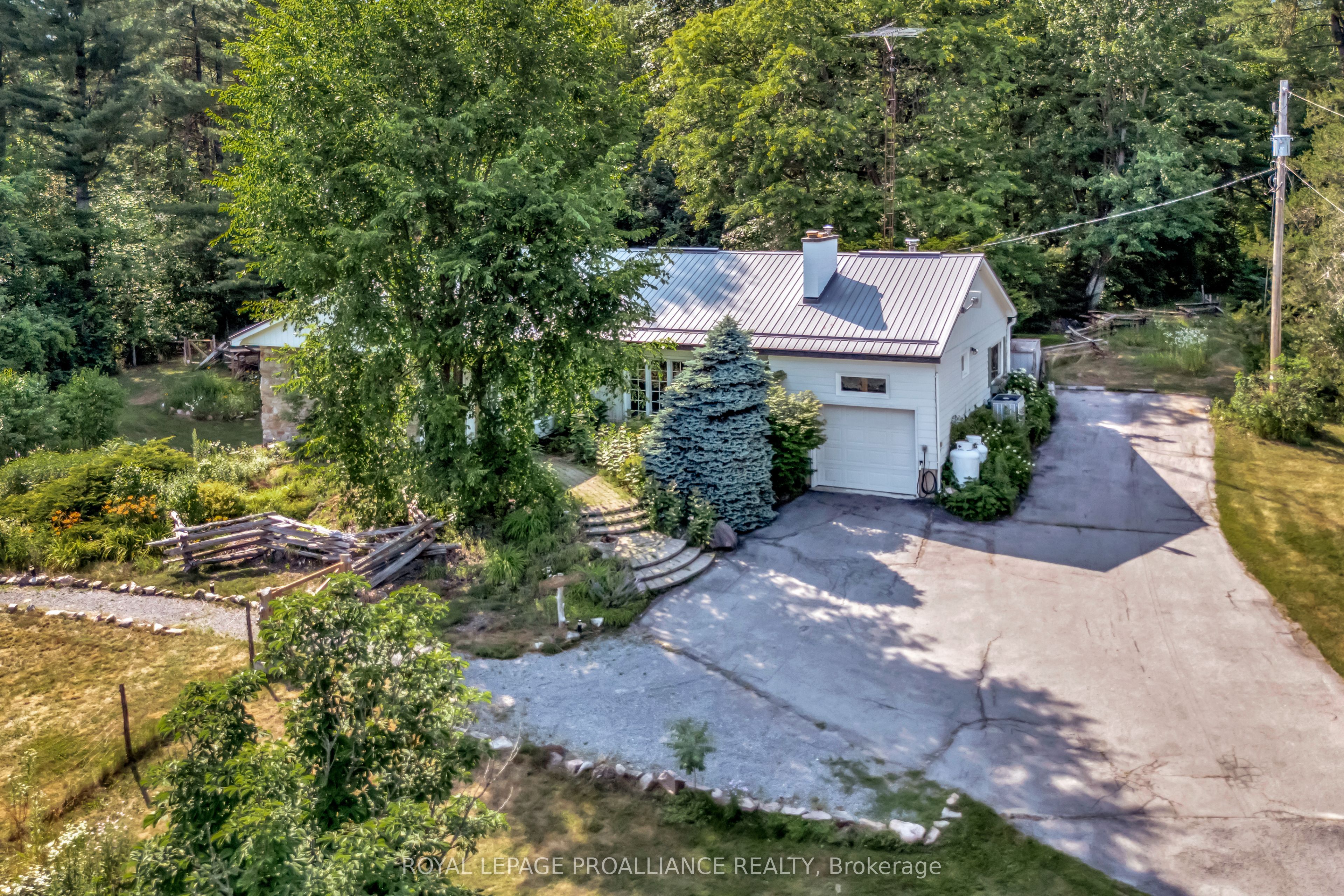 6647 Highway 37 Property Photo 1