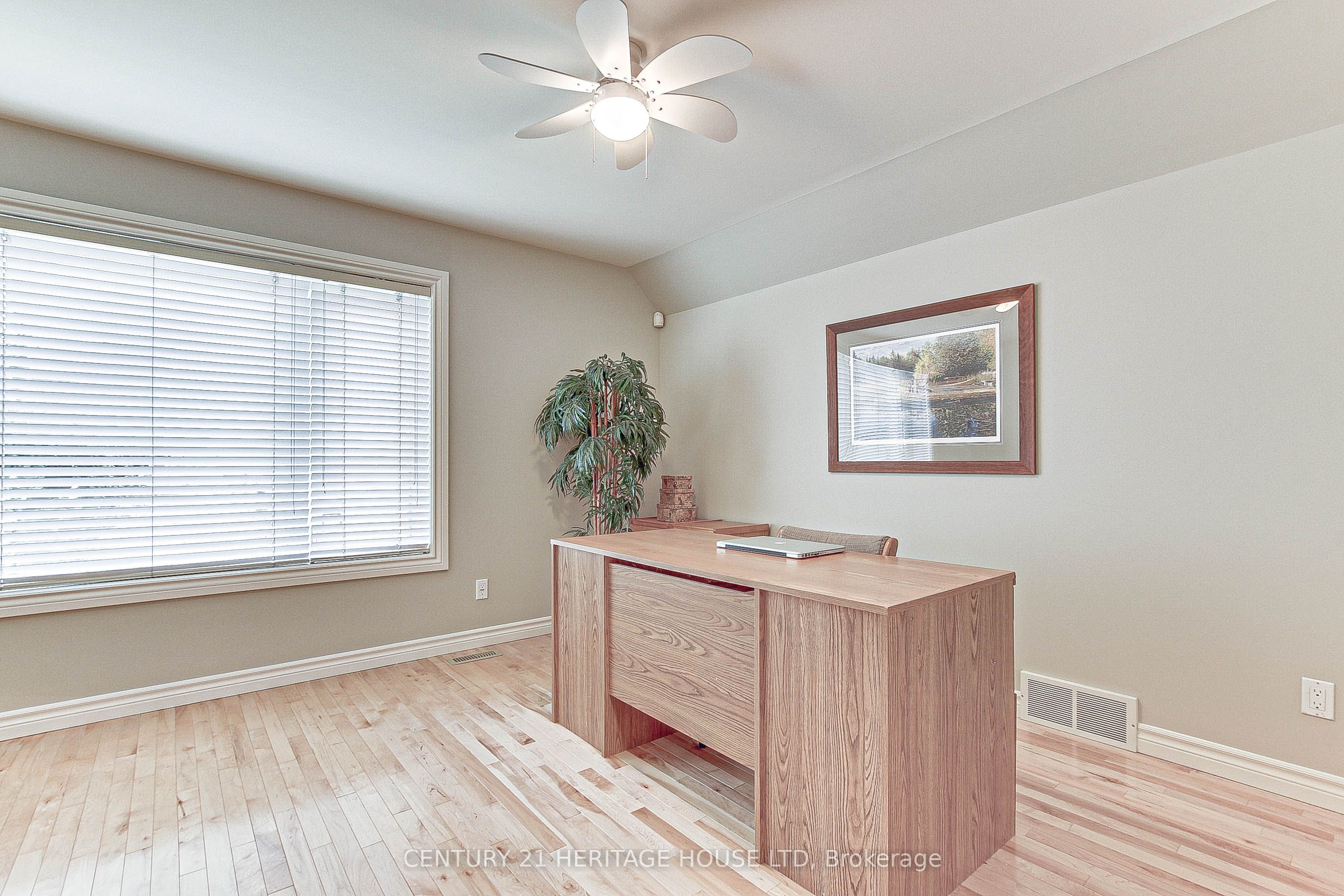 641 George Street Property Photo 7