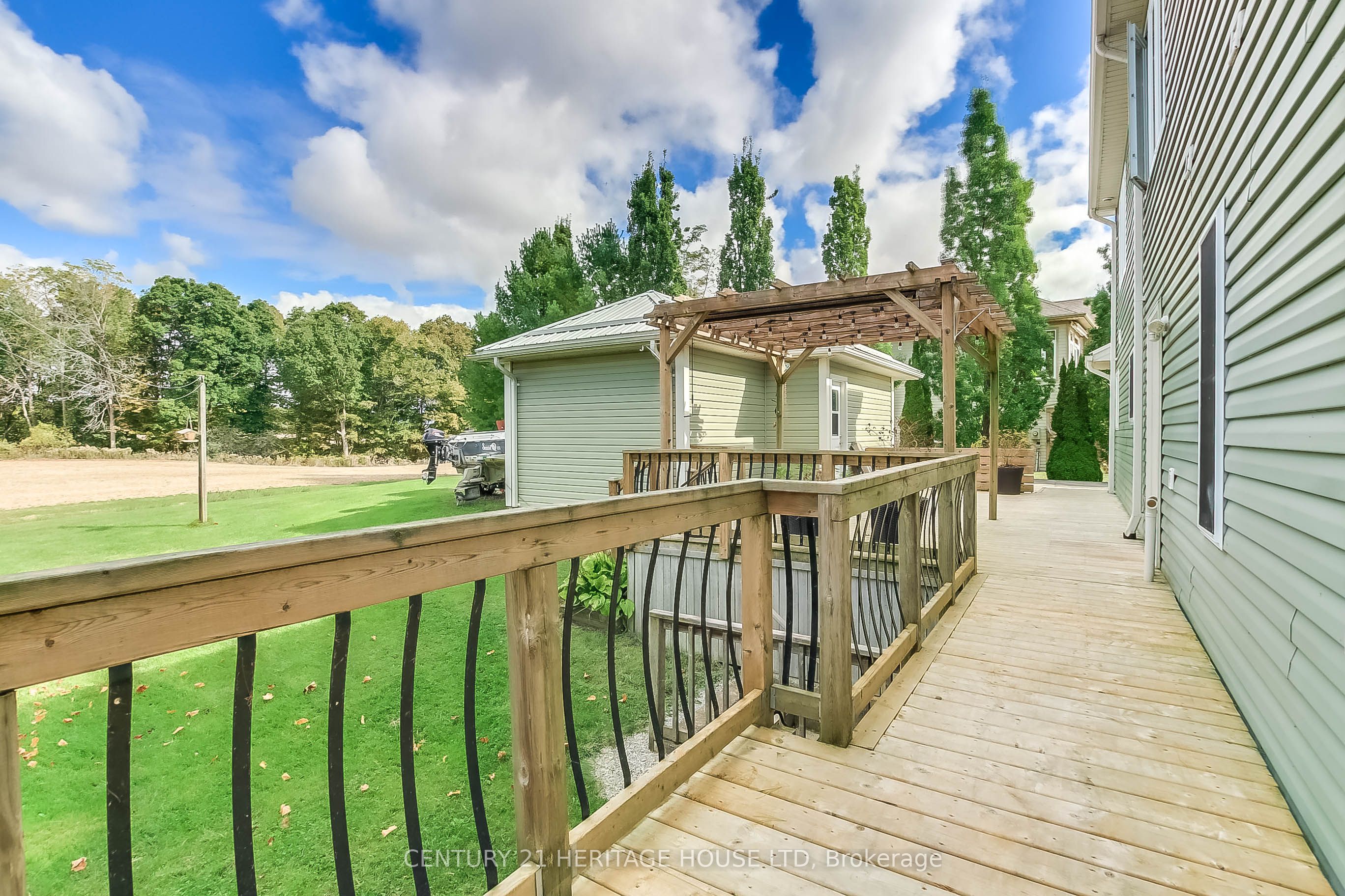 641 George Street Property Photo 10