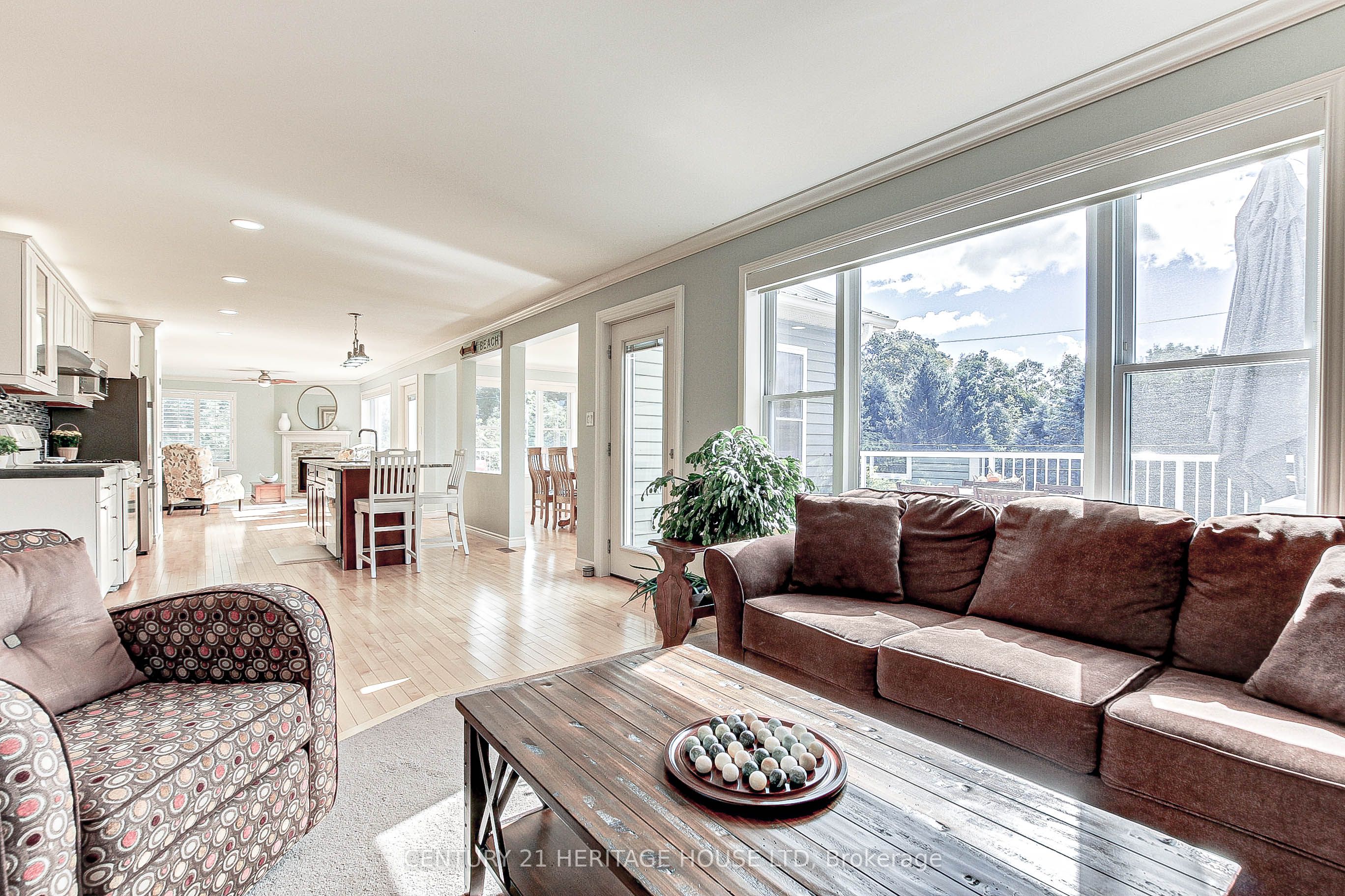 641 George Street Property Photo 20