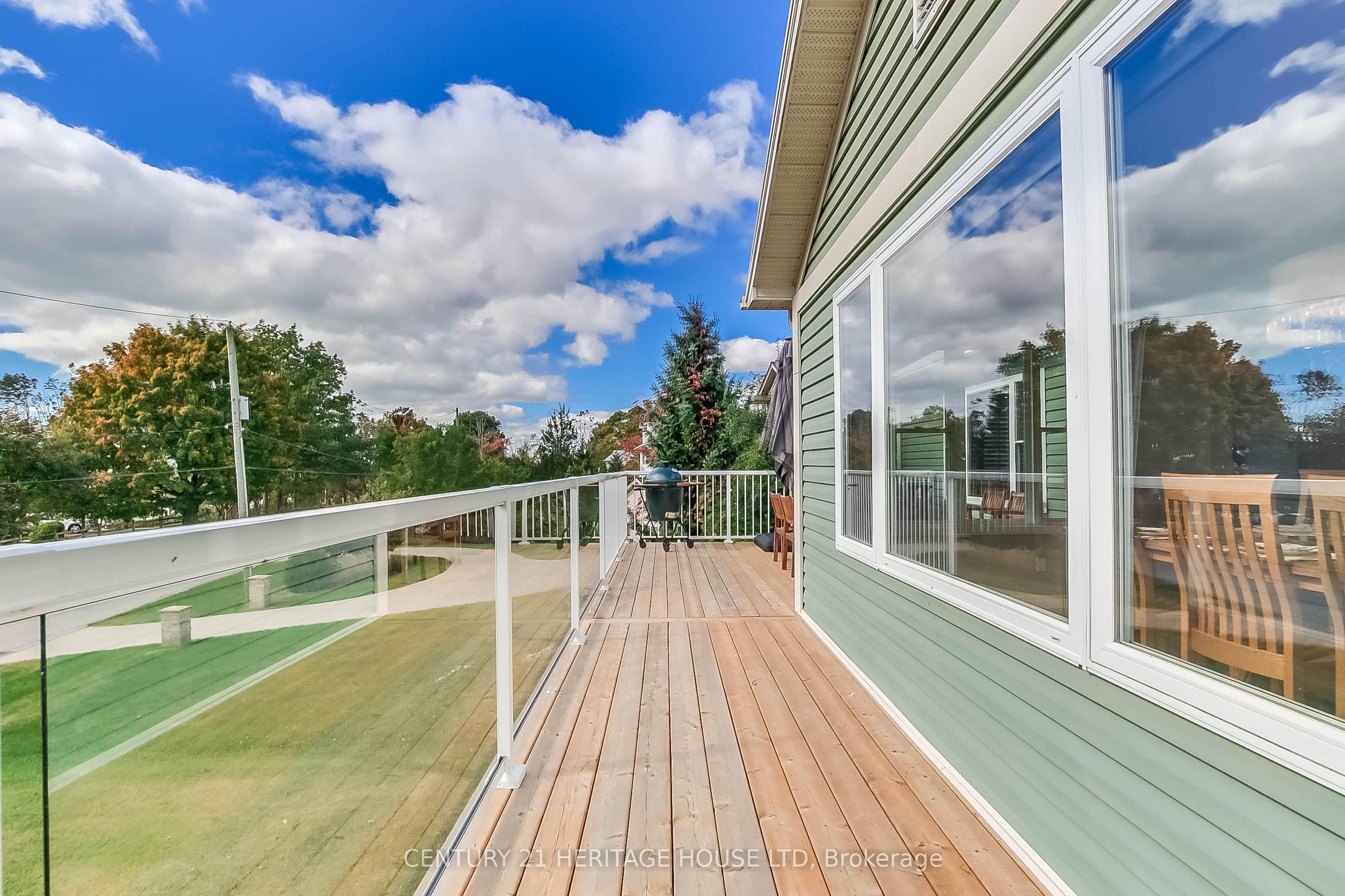 641 George Street Property Photo 30