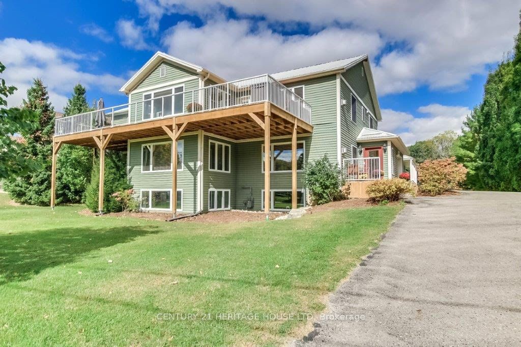 641 George Street Property Photo 41