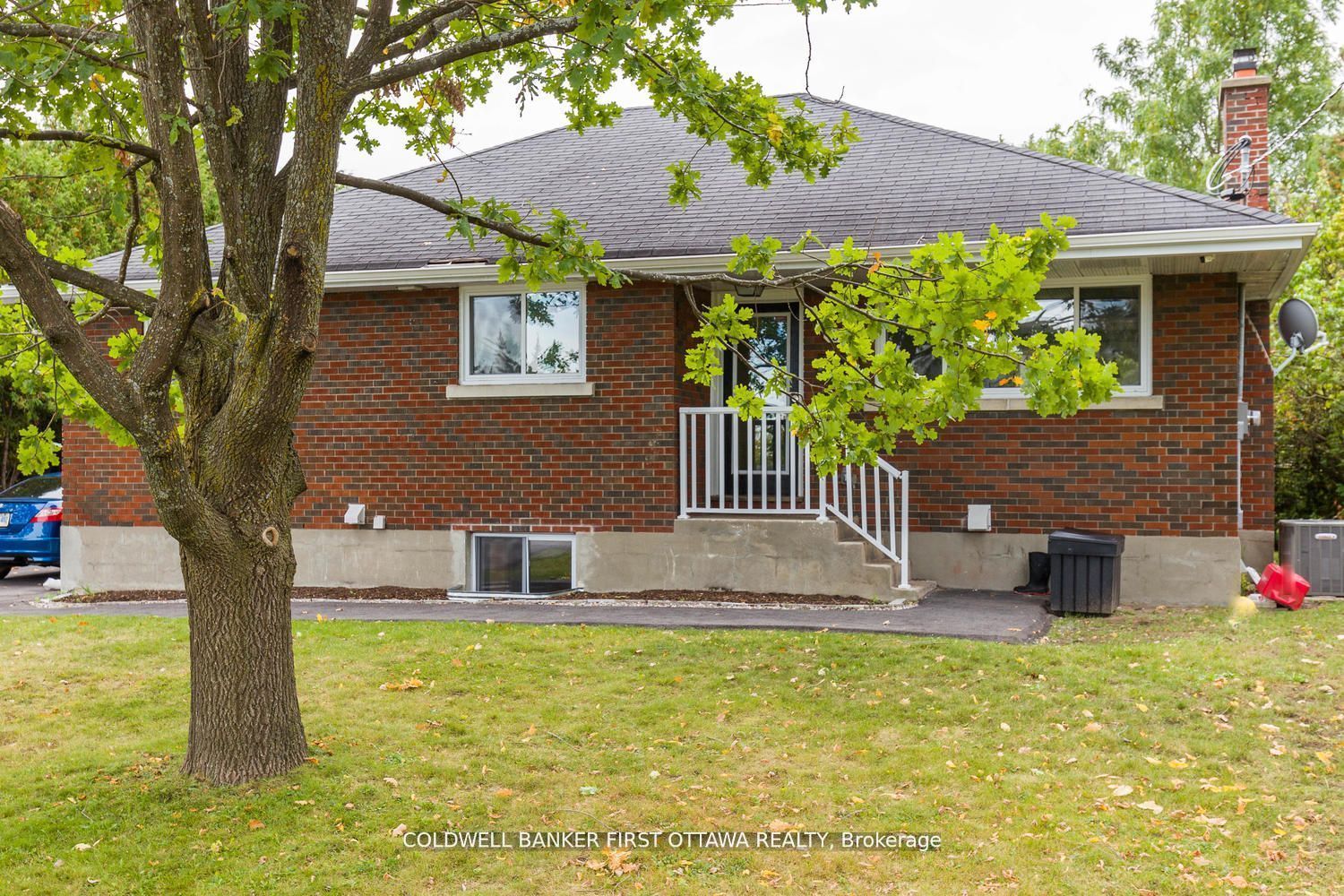 34 Westwood Drive Property Photo 2