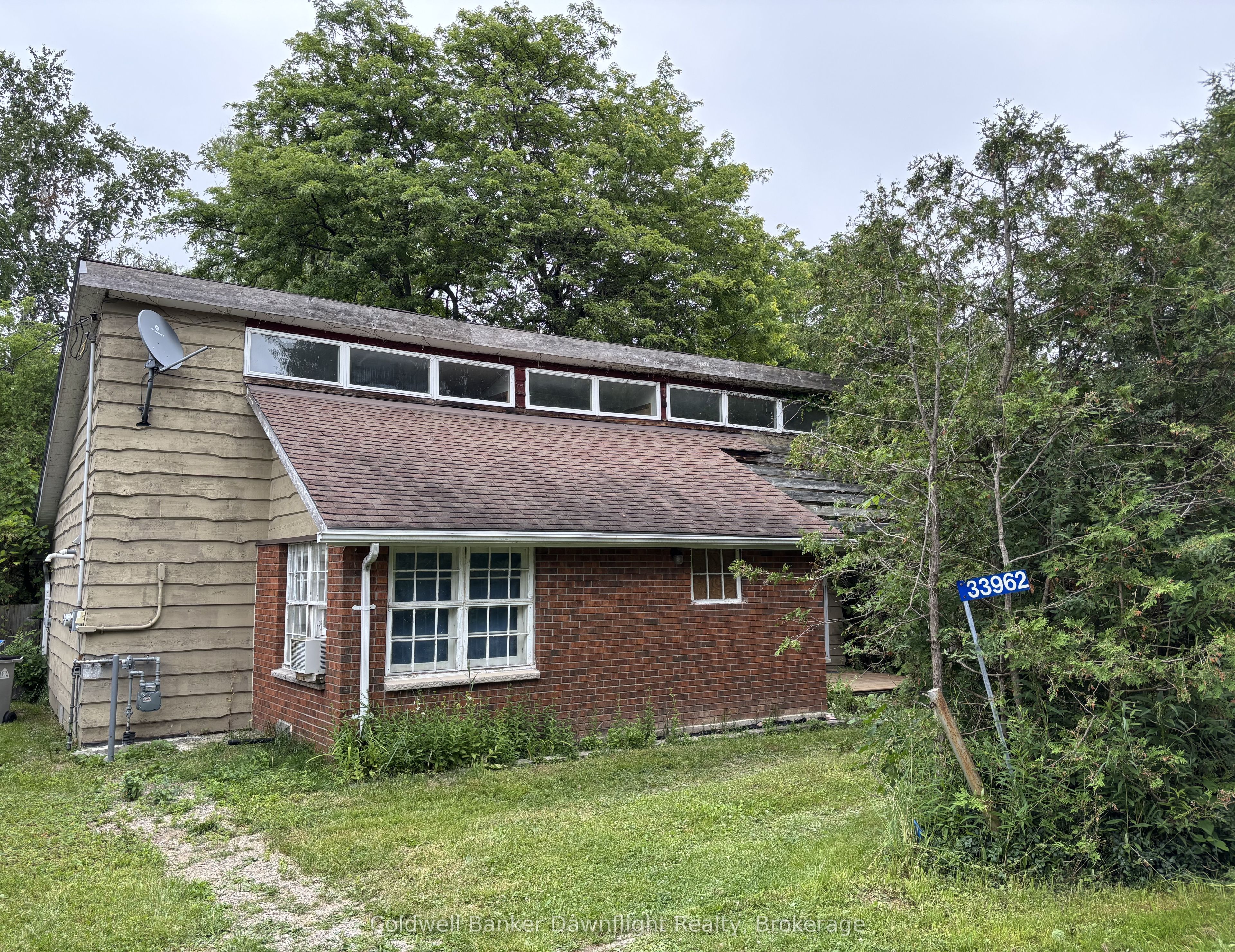 33962 Highlands Drive Property Photo 1
