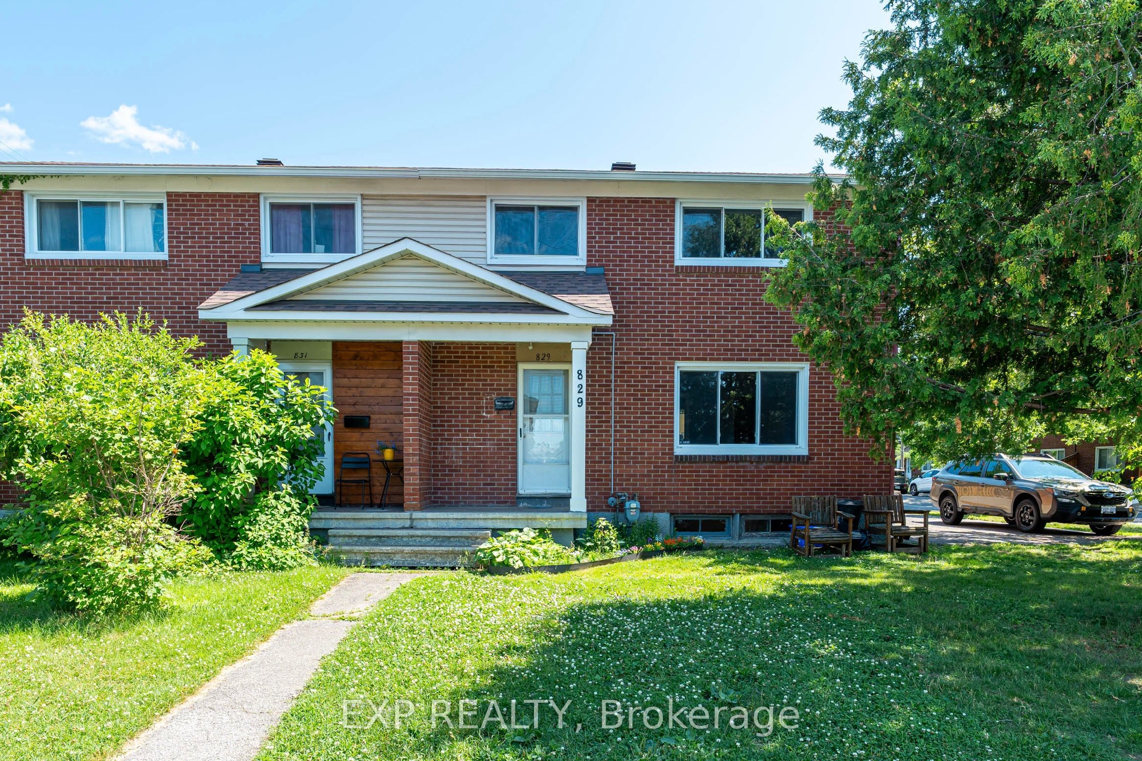 829 Borthwick Avenue Property Photo 1