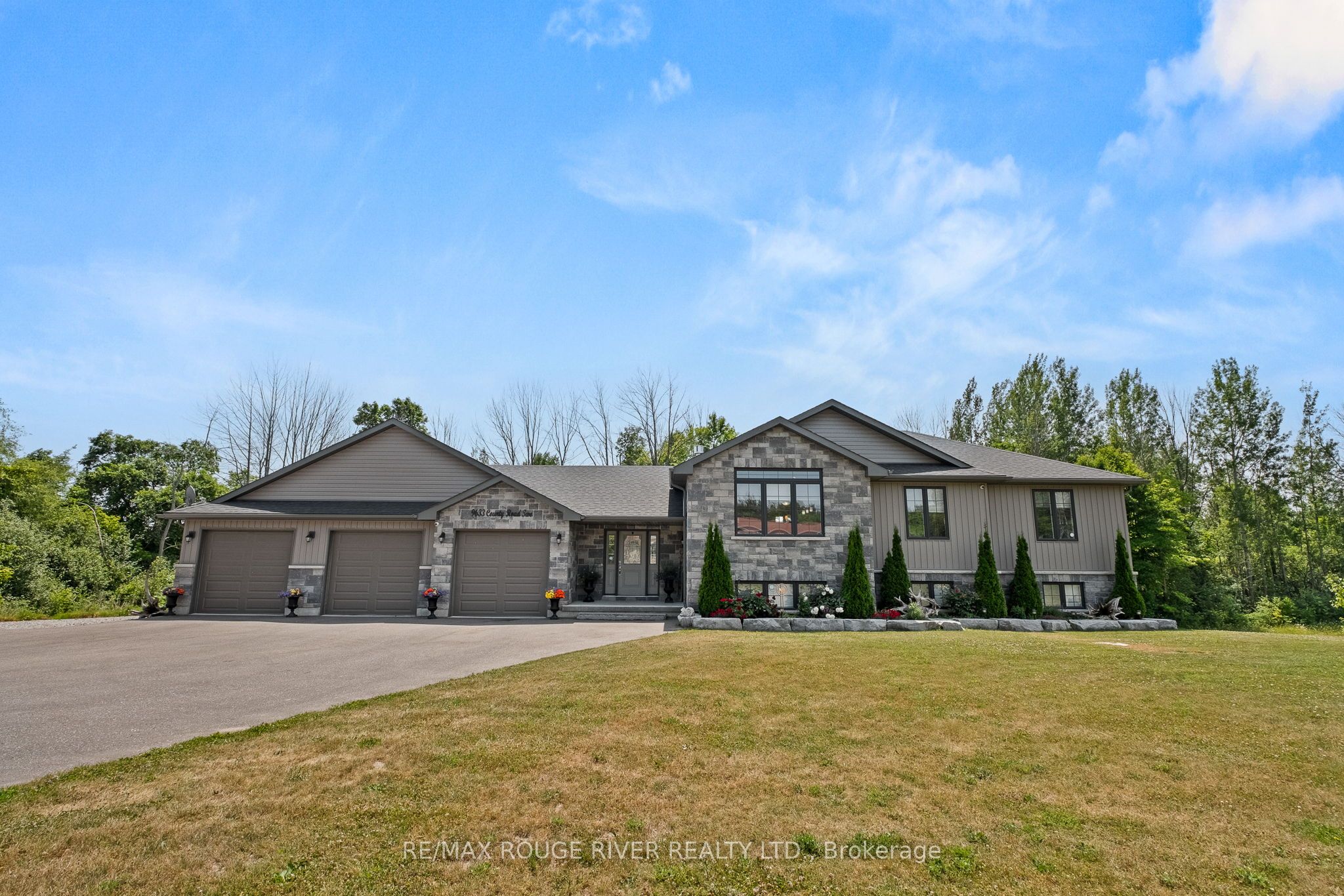 9633 County Road 2 N/a Property Photo 1