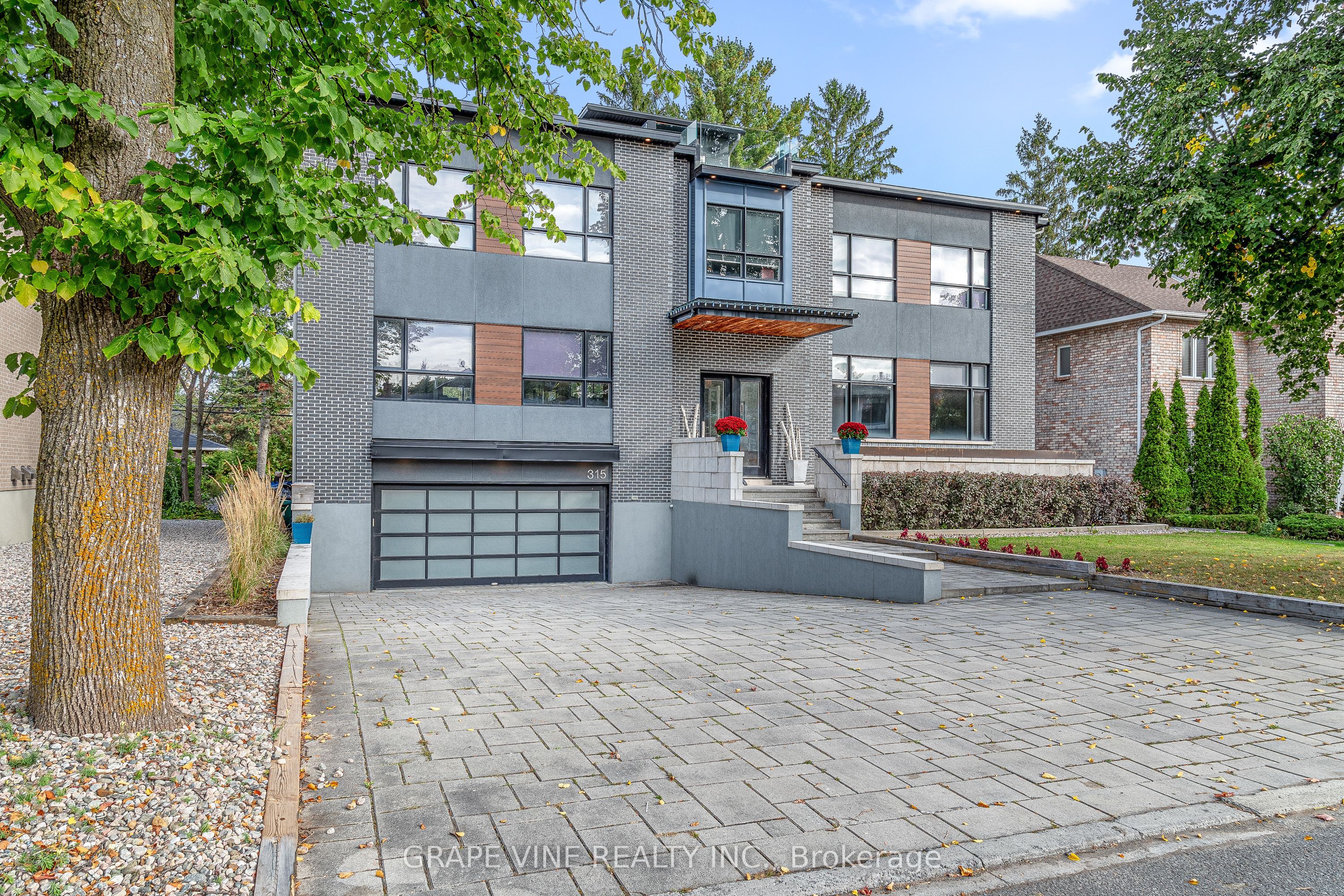 315 Crestview Road