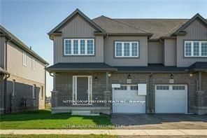 345 Kennington Way Property Photo 1