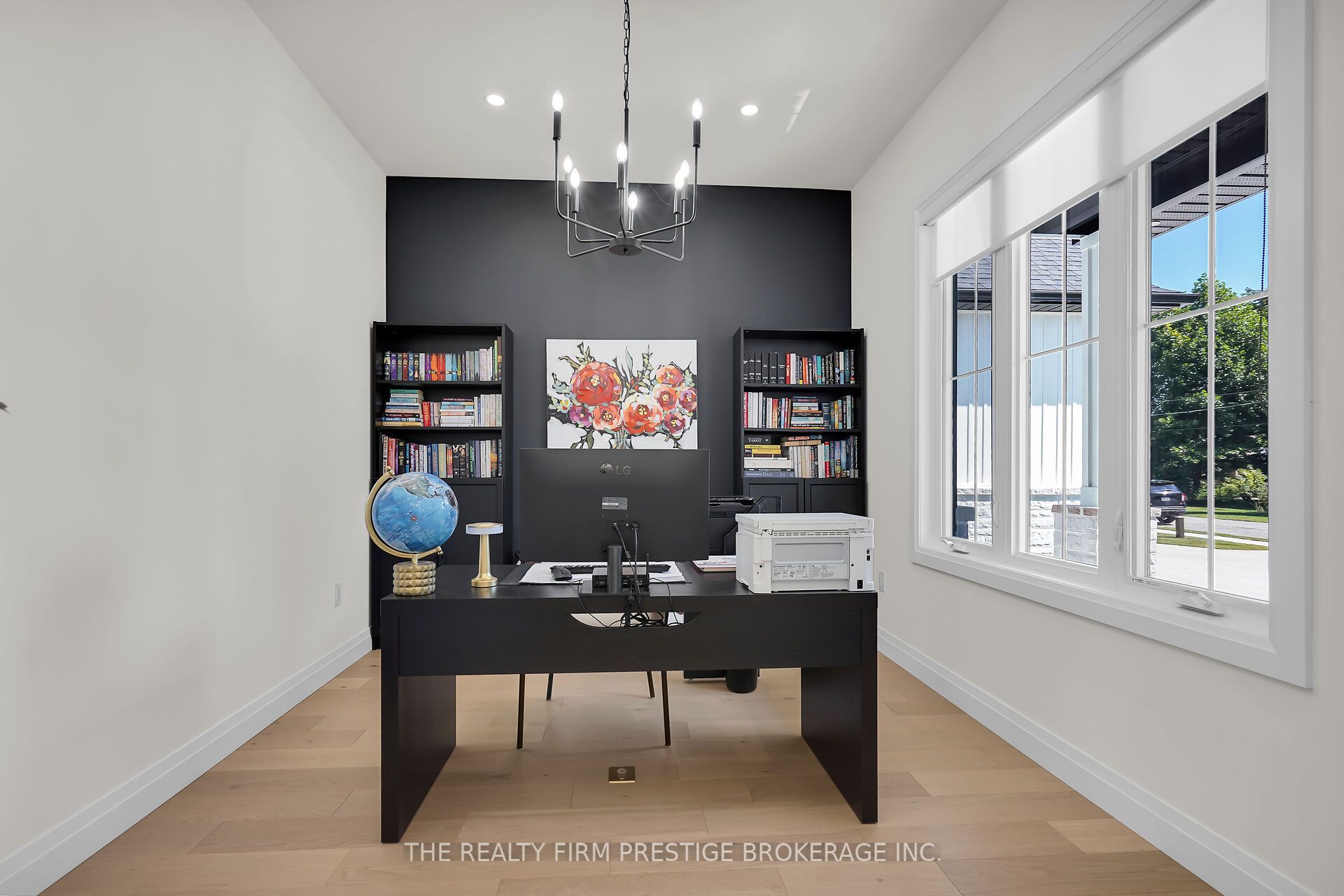 97 Simcoe Avenue Property Photo 6