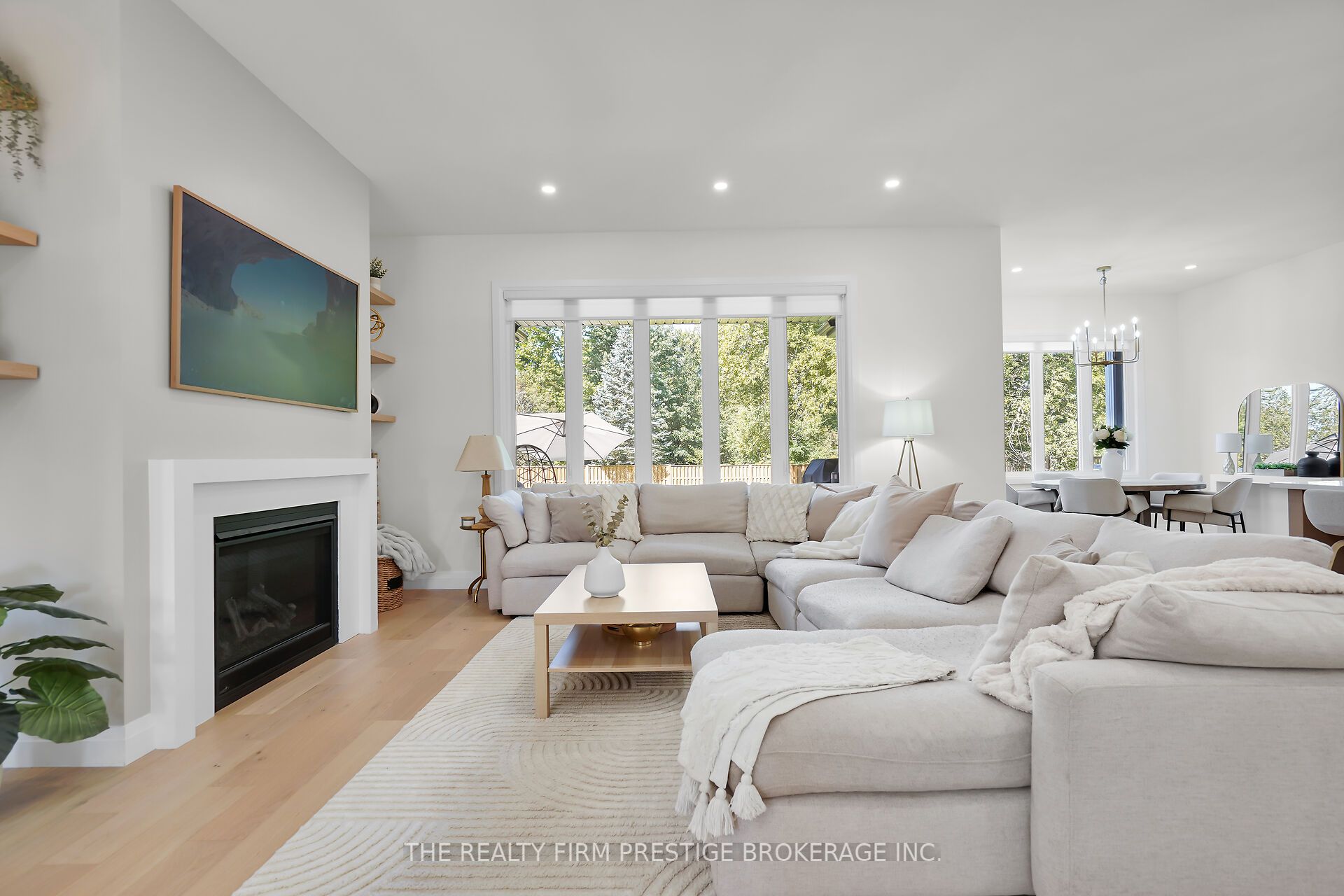 97 Simcoe Avenue Property Photo 8