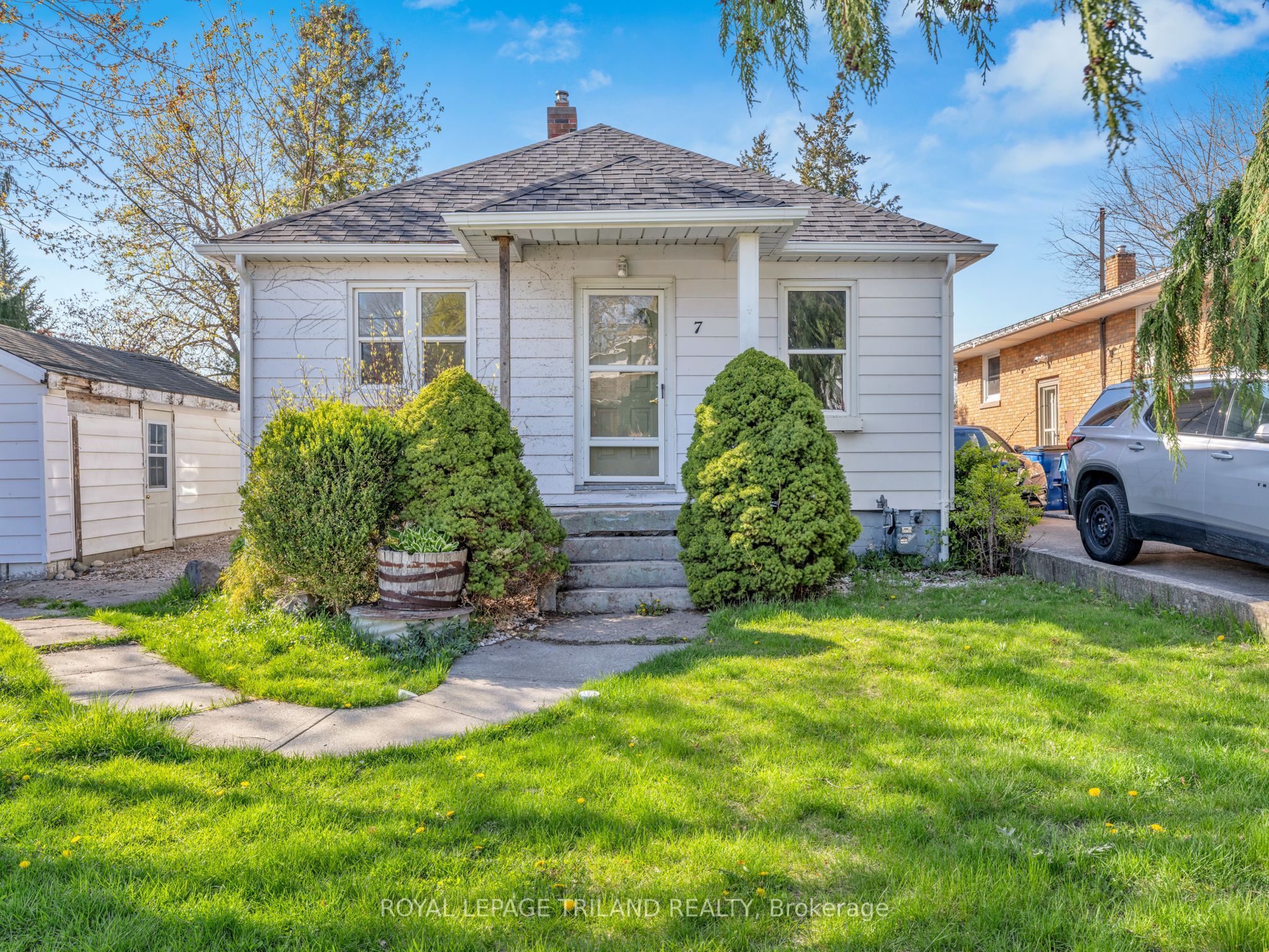 7 Edna Street Property Photo 1