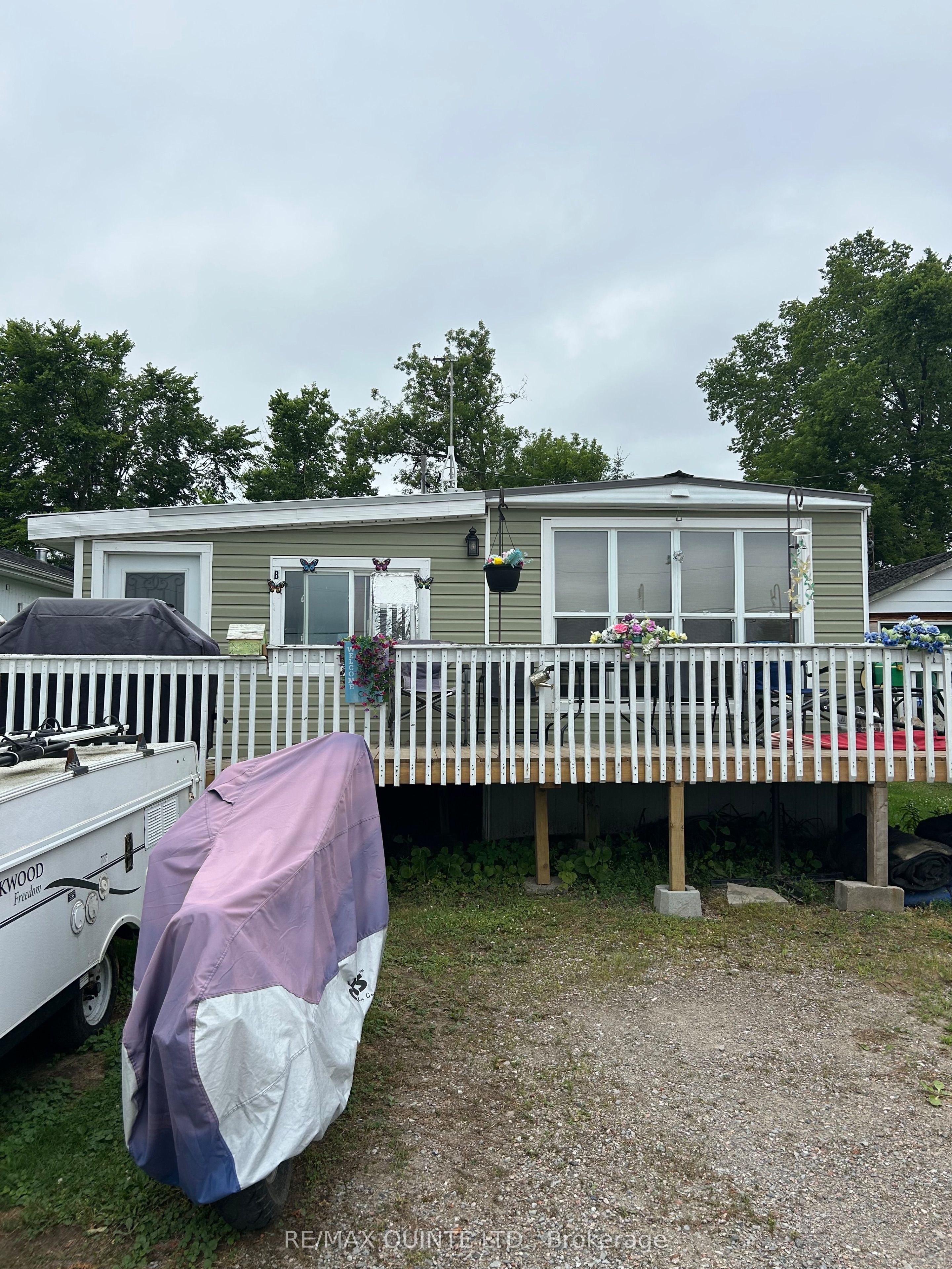223 Clare St