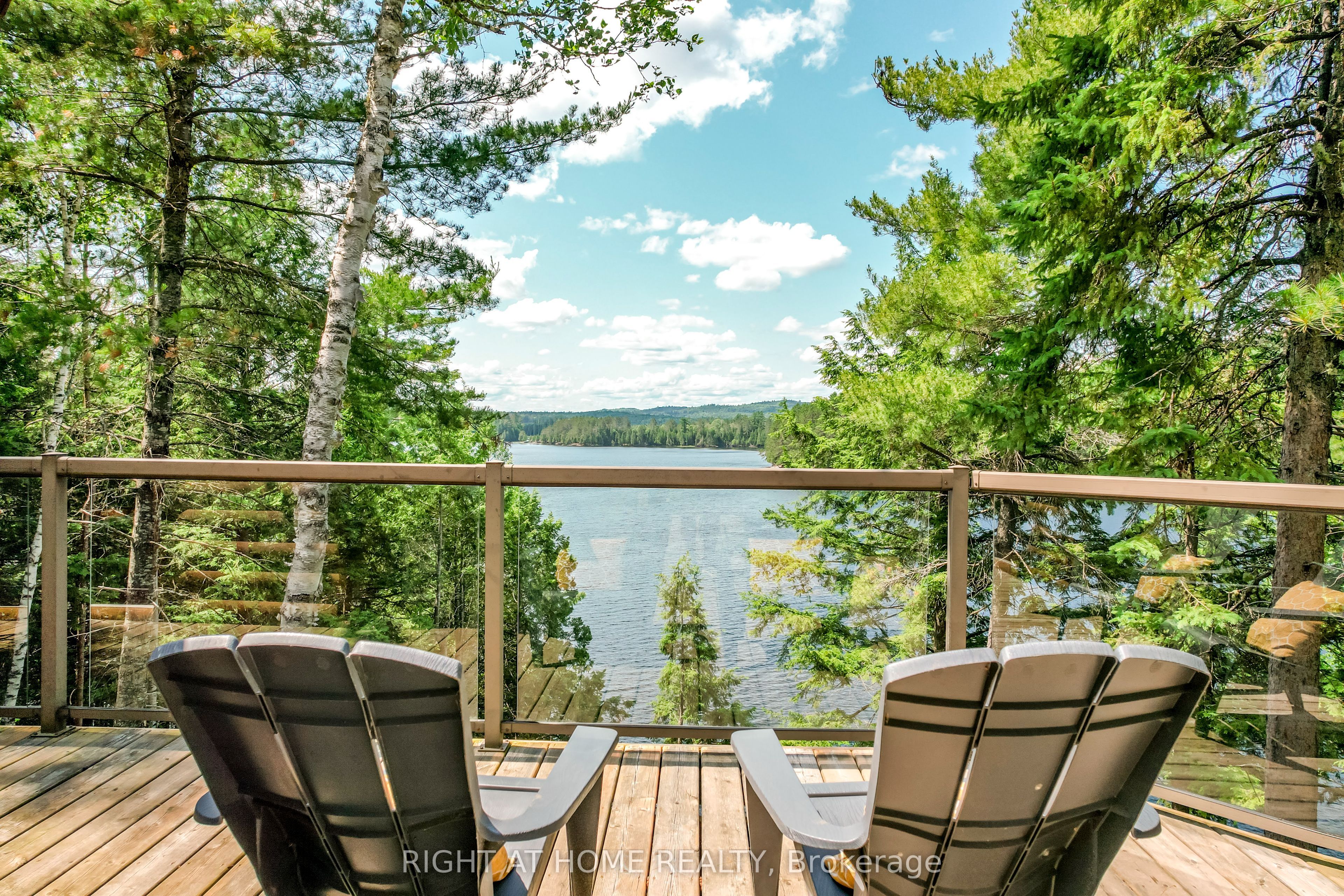 592 Moccasin Lake Road Property Photo 1