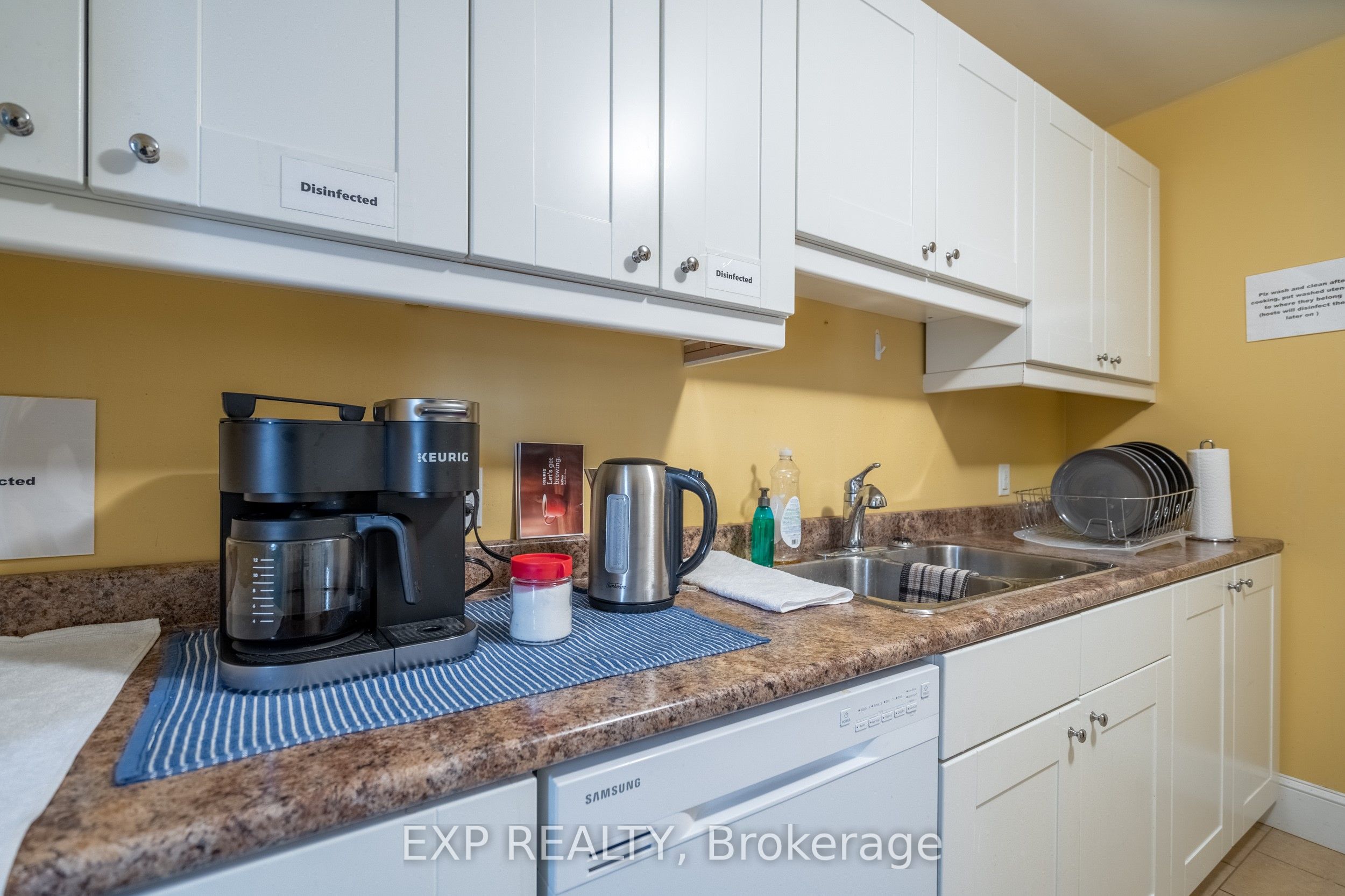 431 Gilmour Street Property Photo 13