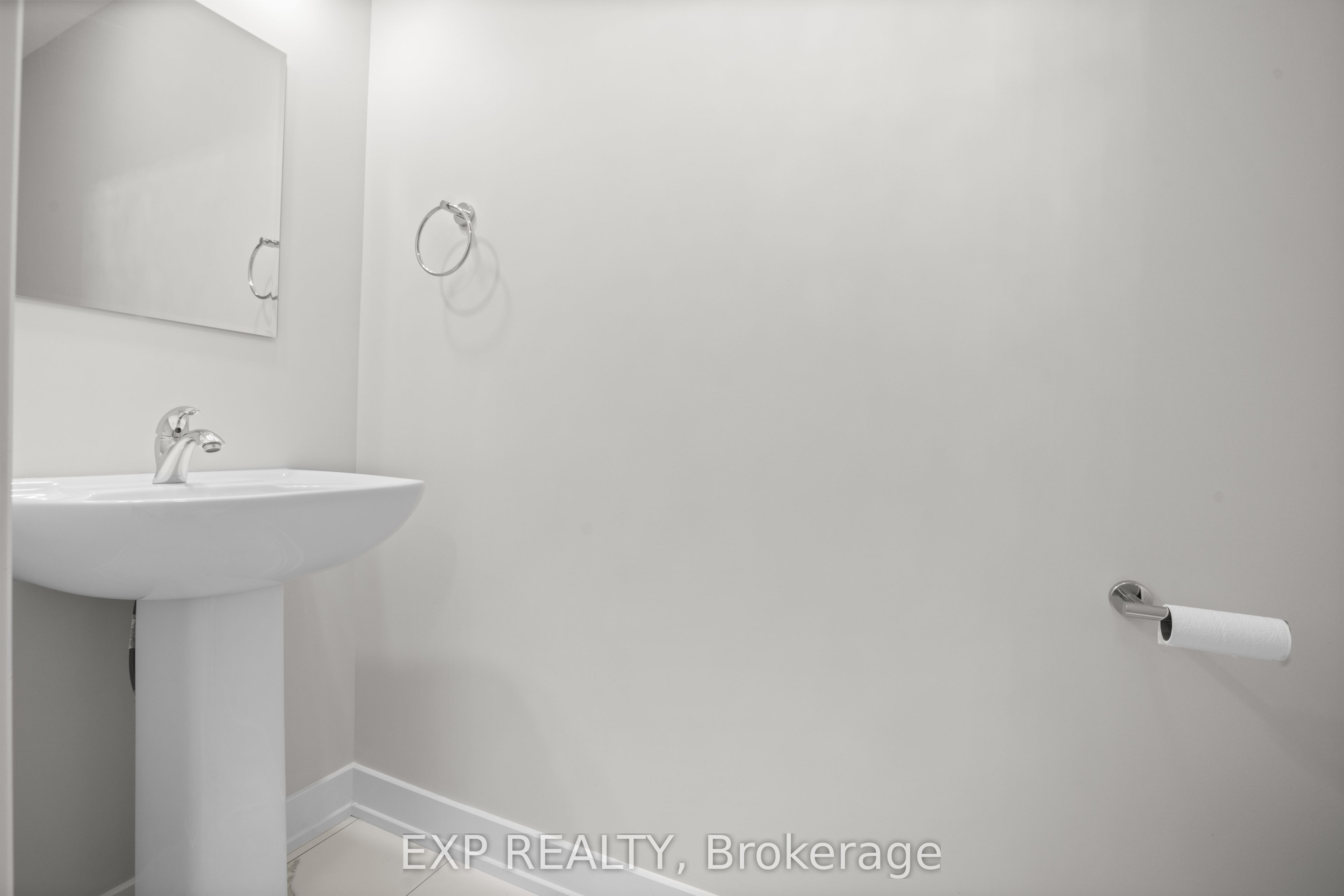 940 Katia Street Property Photo 21